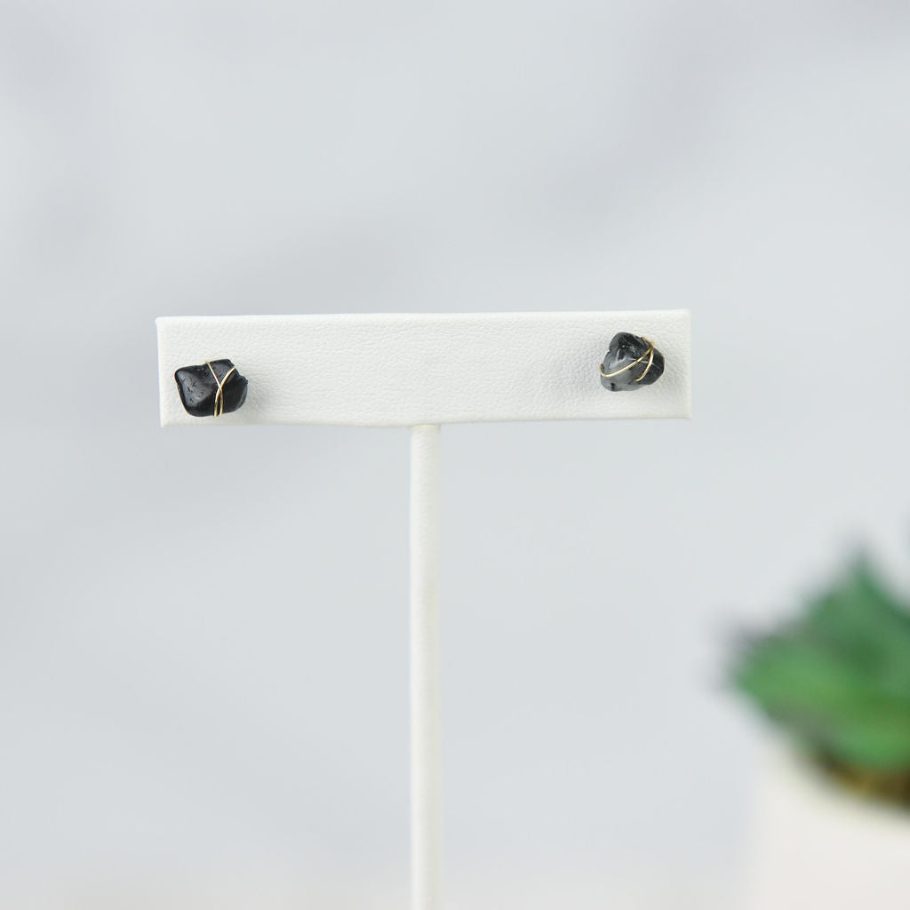 Kara Wire Wrapped Natural Stone Stud Earrings - Osadia Concept Store
