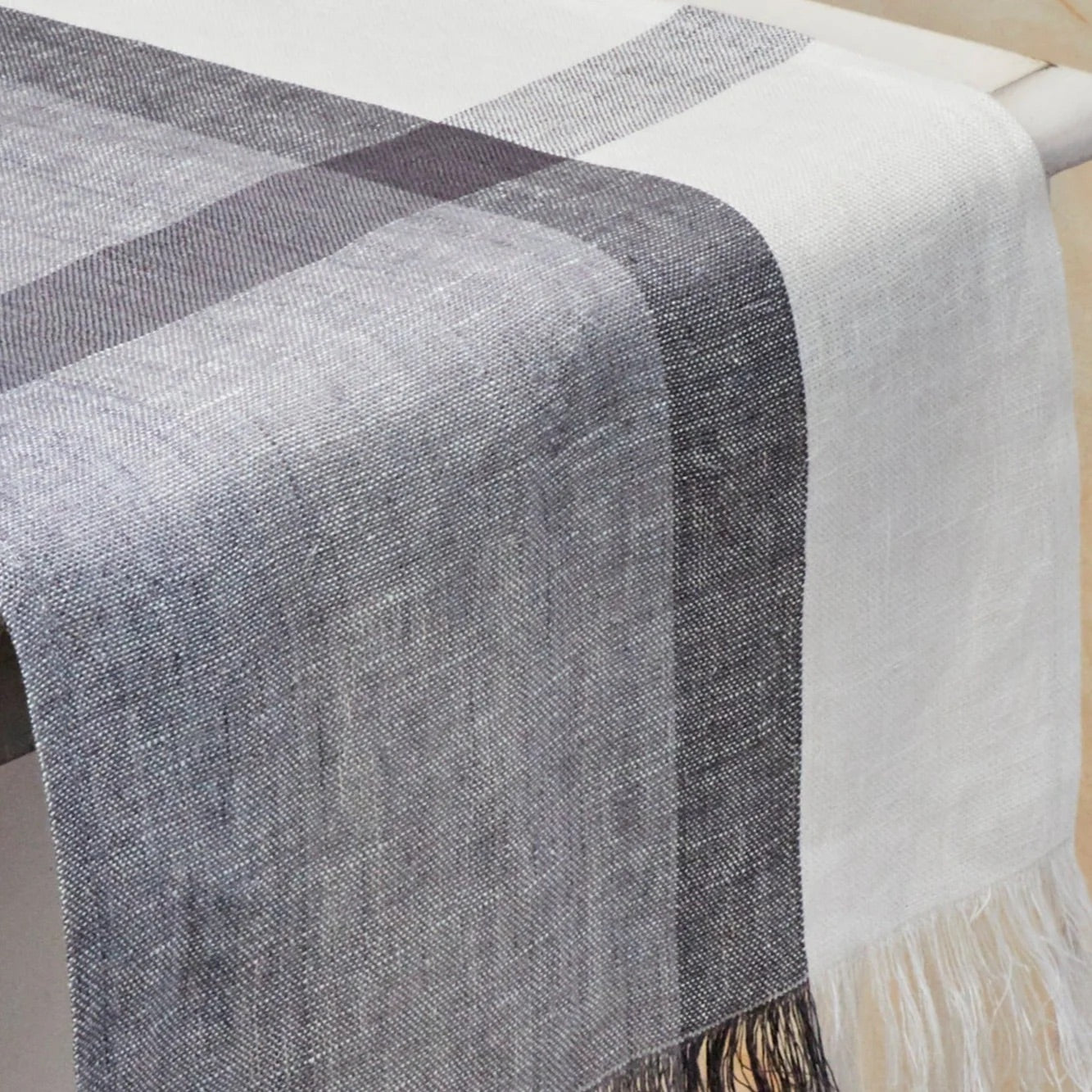 HINTERLAND Handwoven Linen Table Runner. 100% Flax Linen – Fair Trade – Artisan Made - Osadia Concept Store