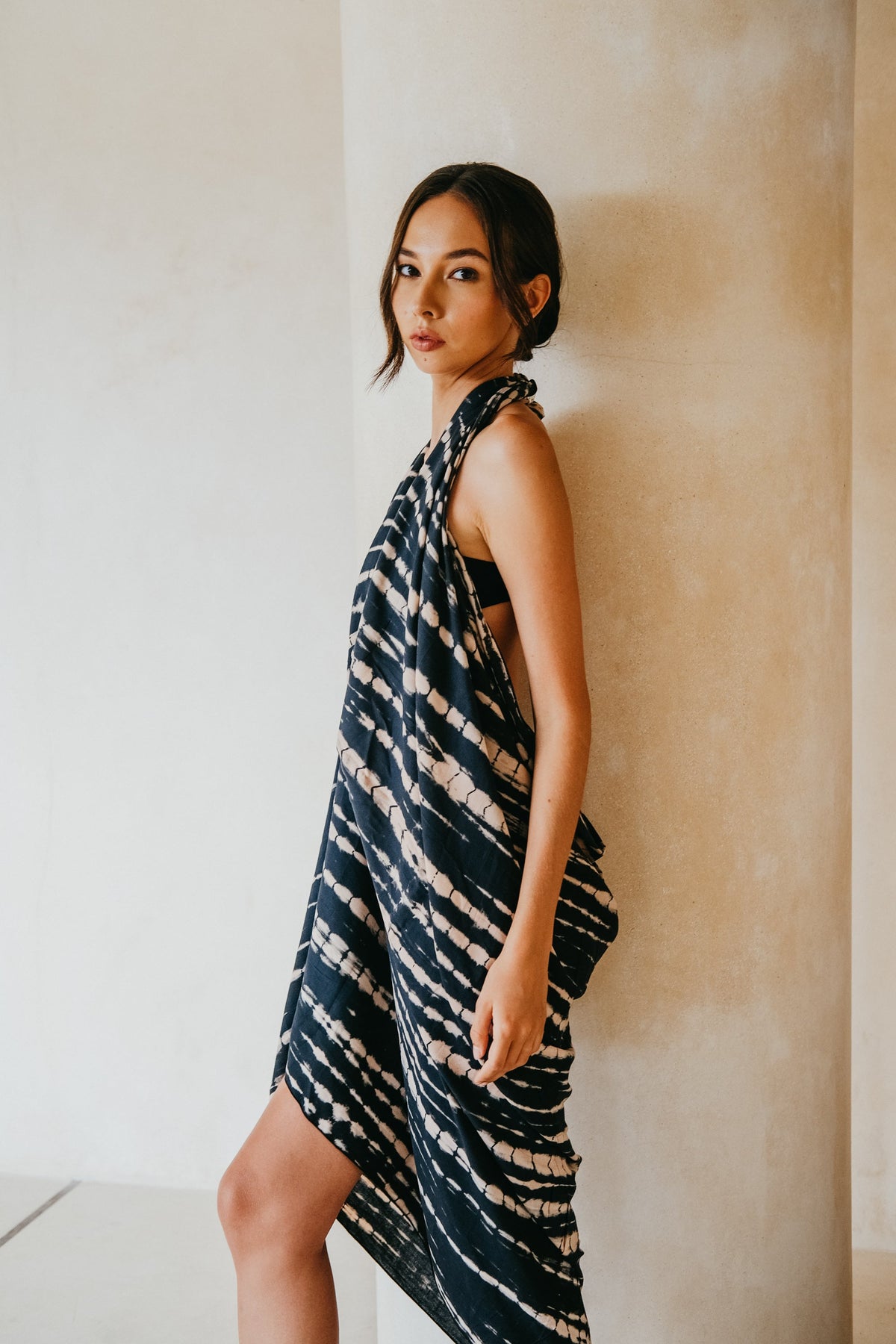 Beach Hand Dyed Sarong in Black