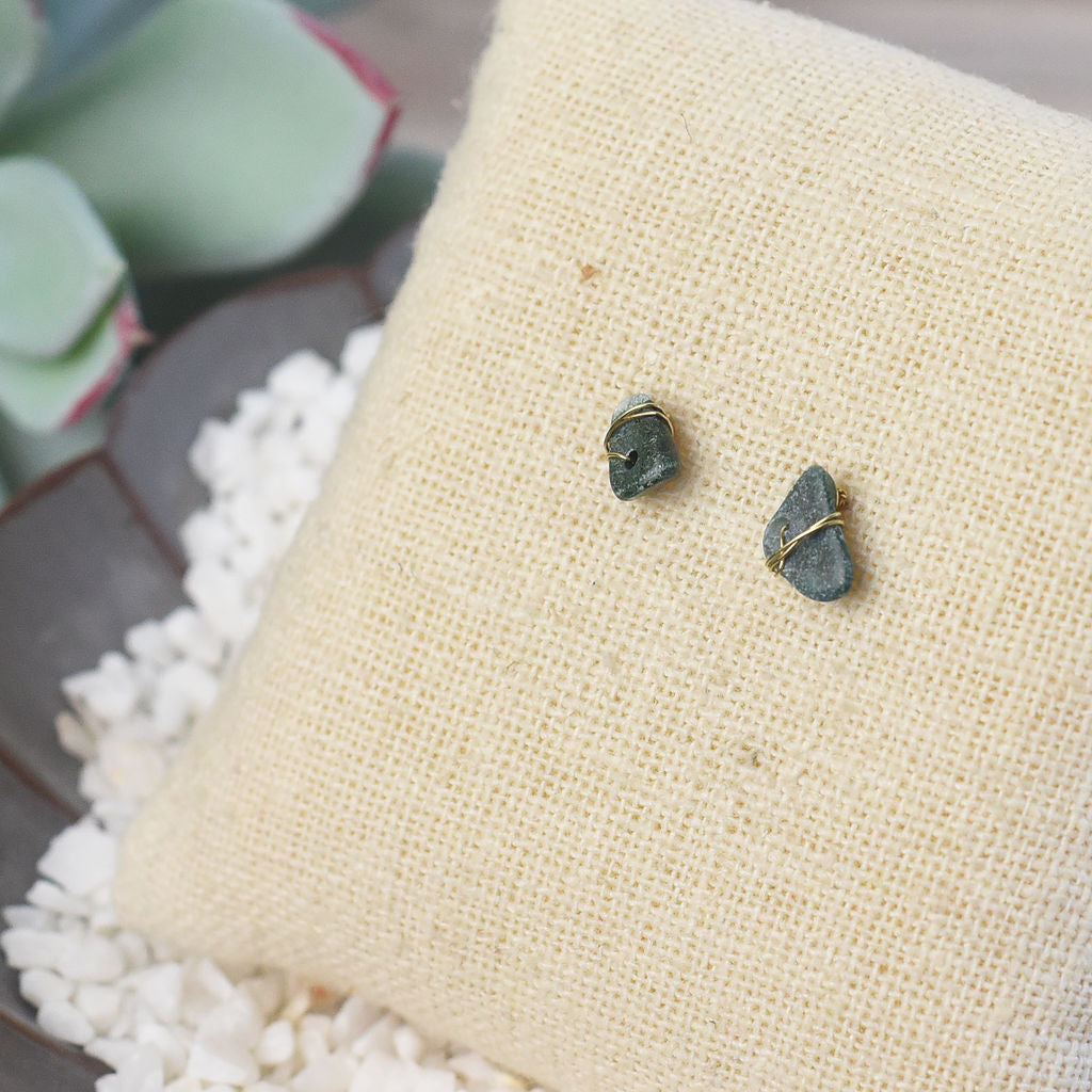 Kara Wire Wrapped Natural Stone Stud Earrings - Osadia Concept Store