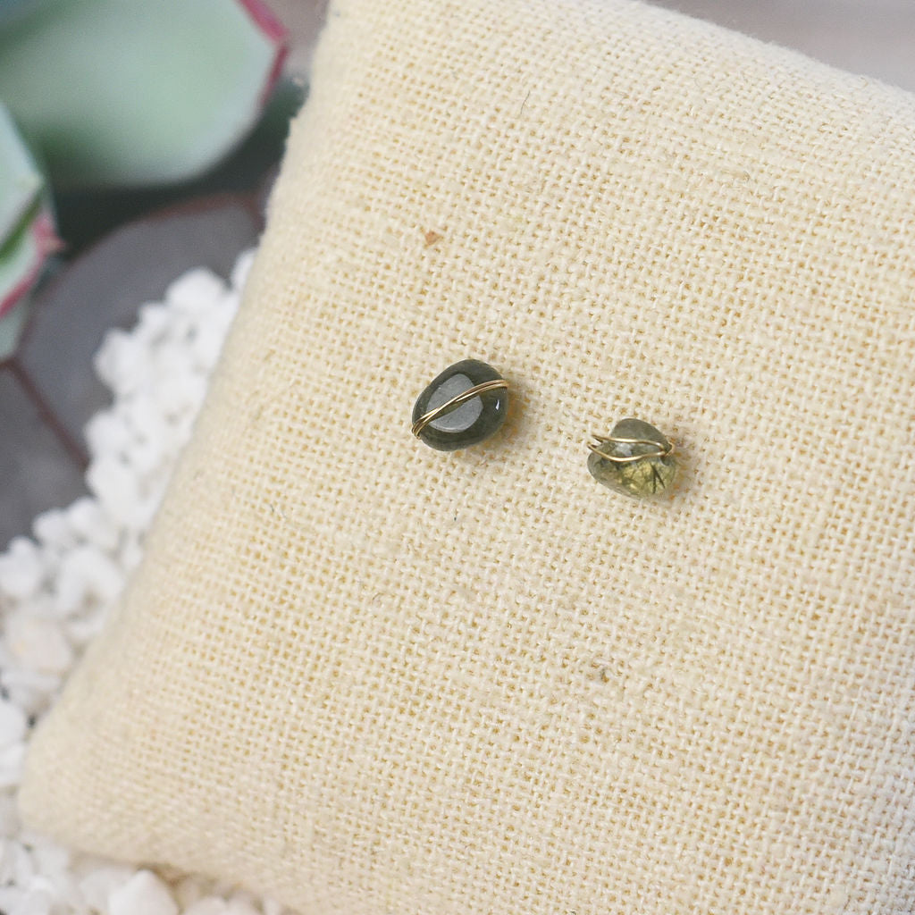 Kara Wire Wrapped Natural Stone Stud Earrings - Osadia Concept Store
