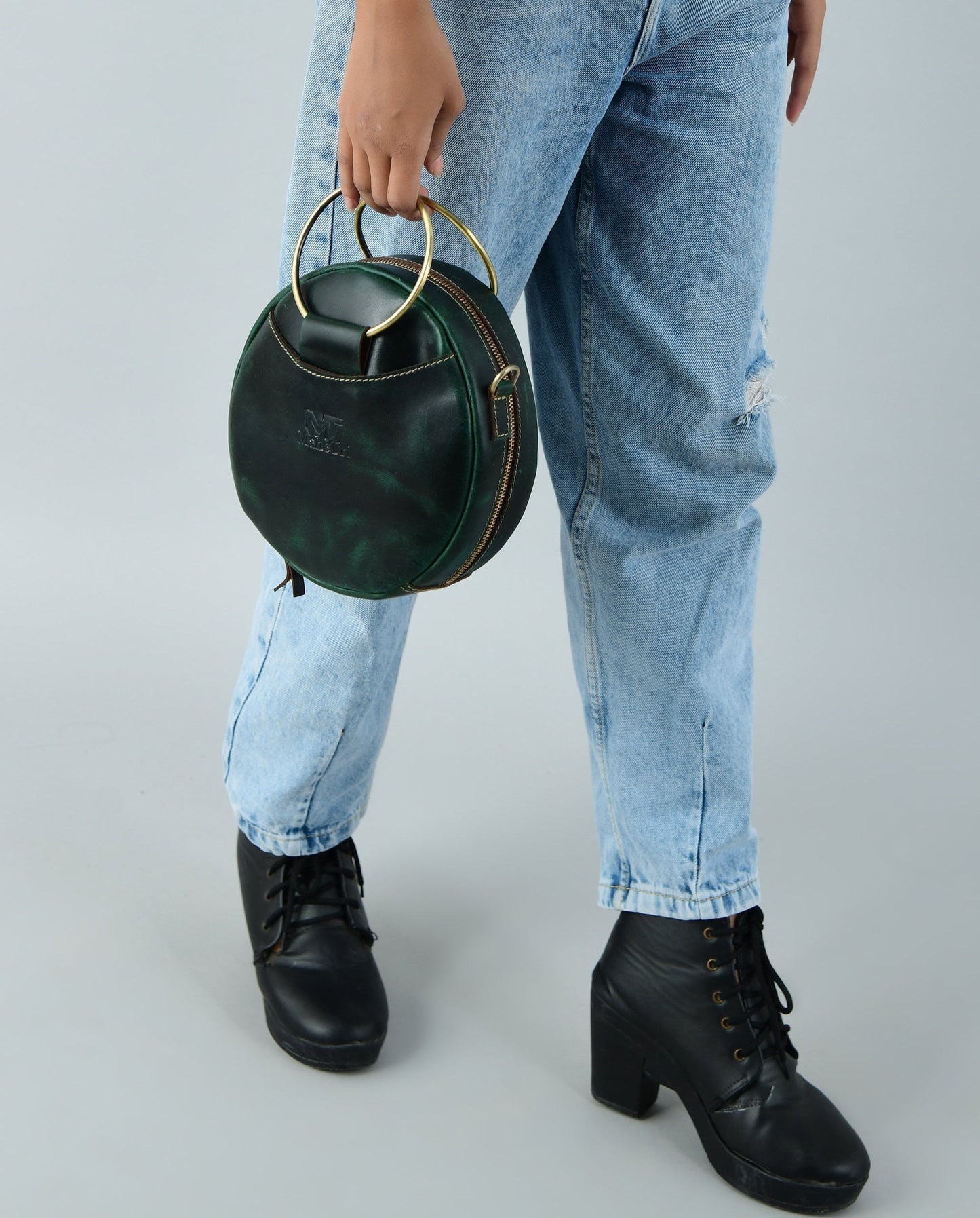 Rosie Sling Circle Bag - Osadia Concept Store