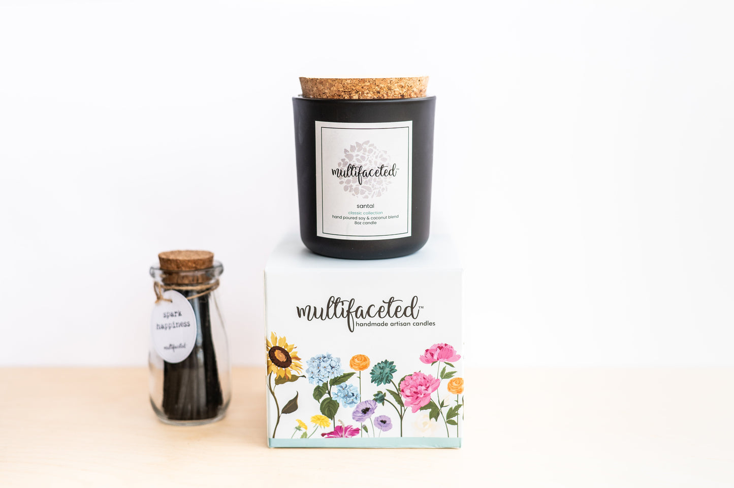 Santal Scent Candle - Eco-Friendly 8 oz.