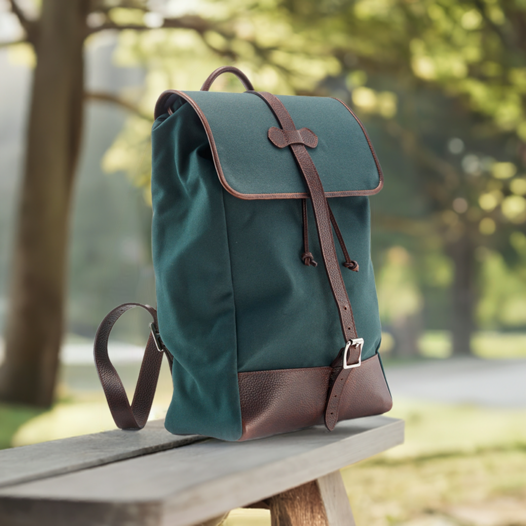 WANDERLUST Cotswold Canvas Backpack ~ Classic Green