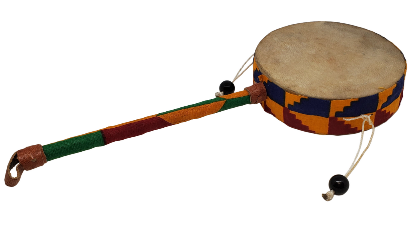 Hand twist drum