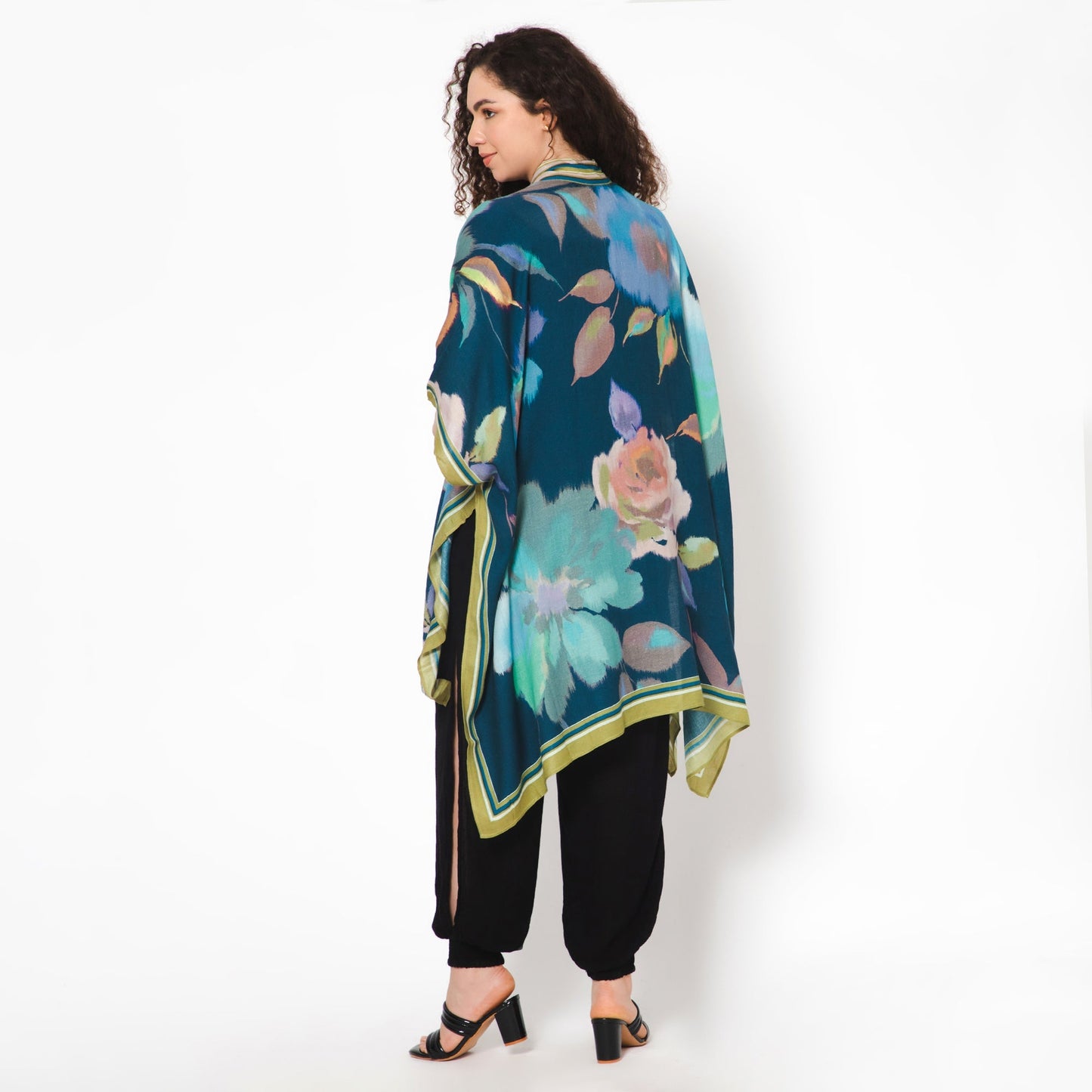Conspicuous Floral Kimono - Cobalt Blue