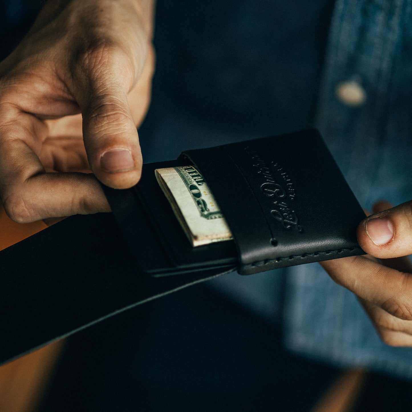 The Thin Finn – Black - Osadia Concept Store