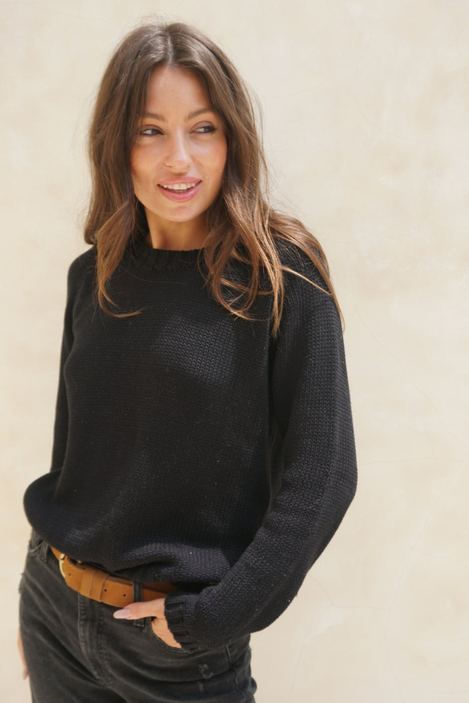 Sloane Crewneck in Black - Osadia Concept Store