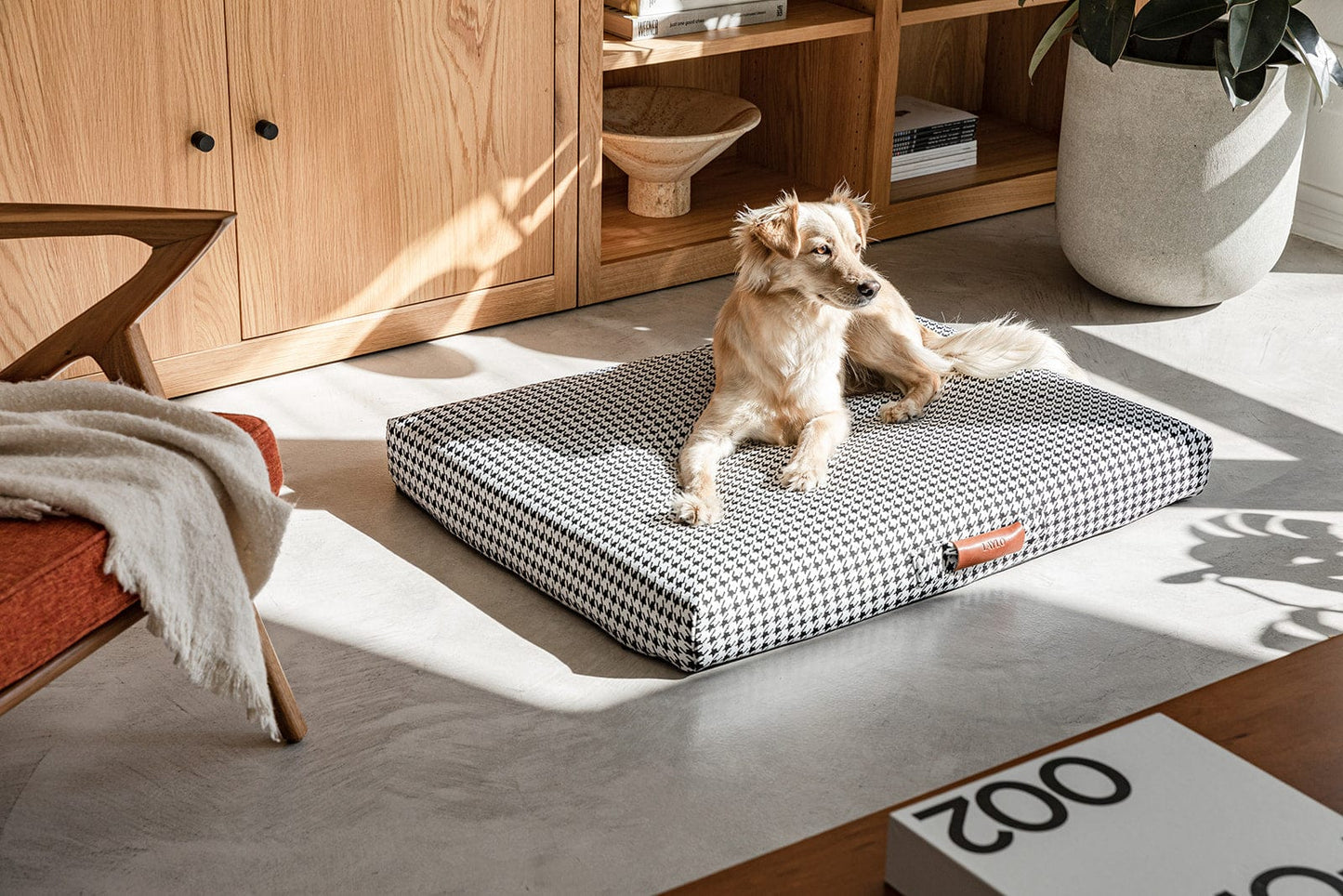 Houndstooth | Dog Bed or Bed Cover