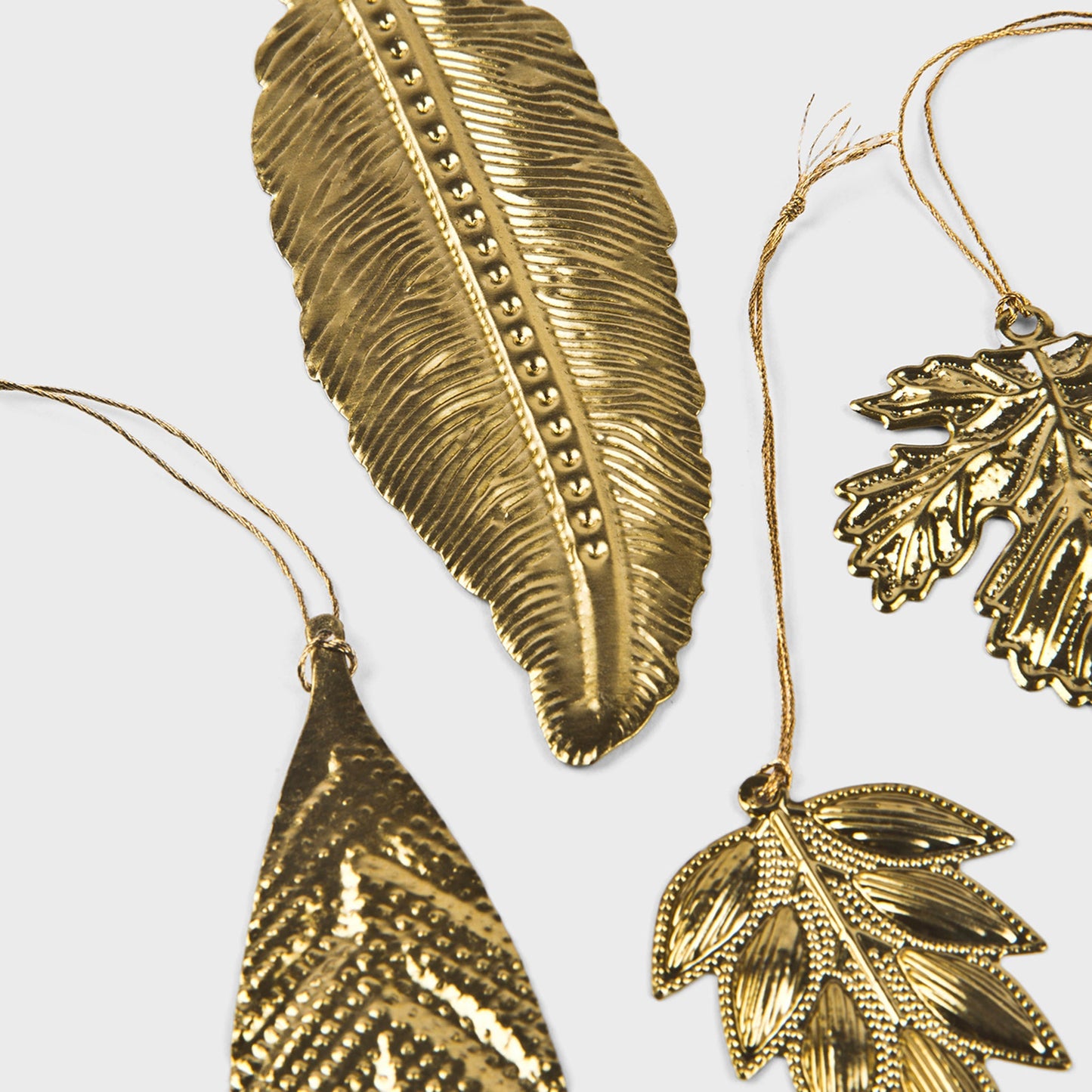 Eternal Leaves Brass Ornaments Set