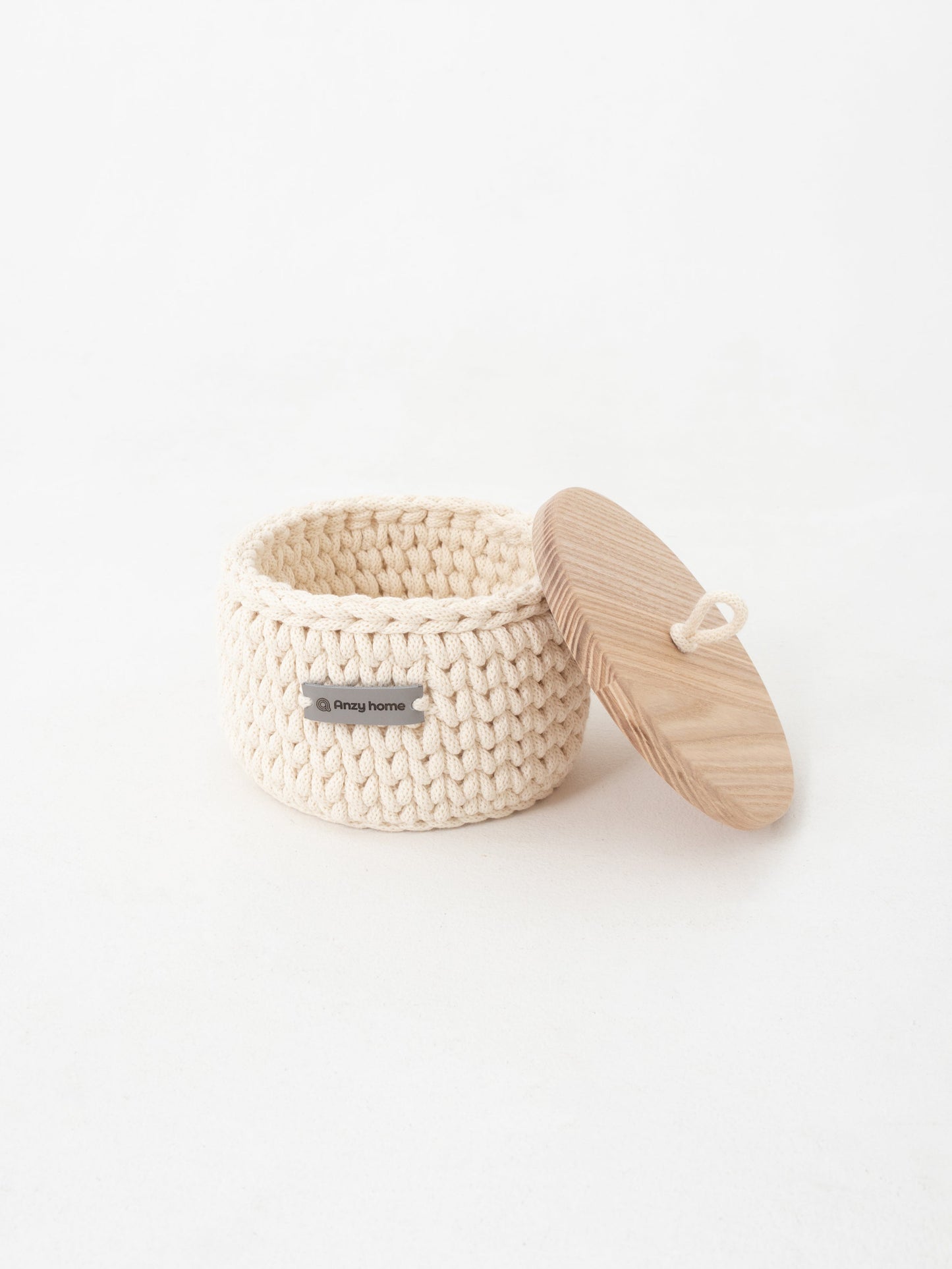 Round Storage Baskets w/ Wooden Lid