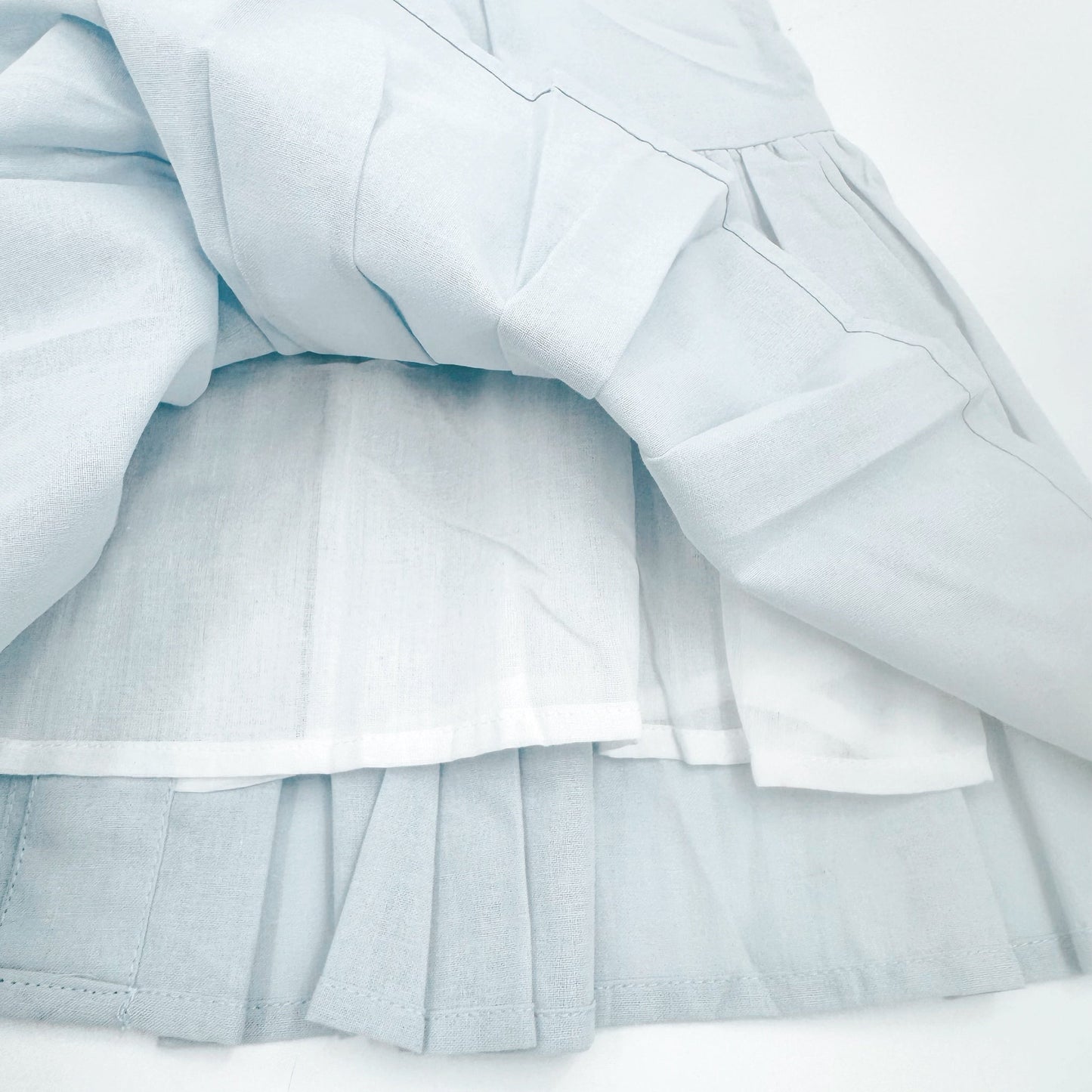 Hikari Pintuck Dress- Bleues