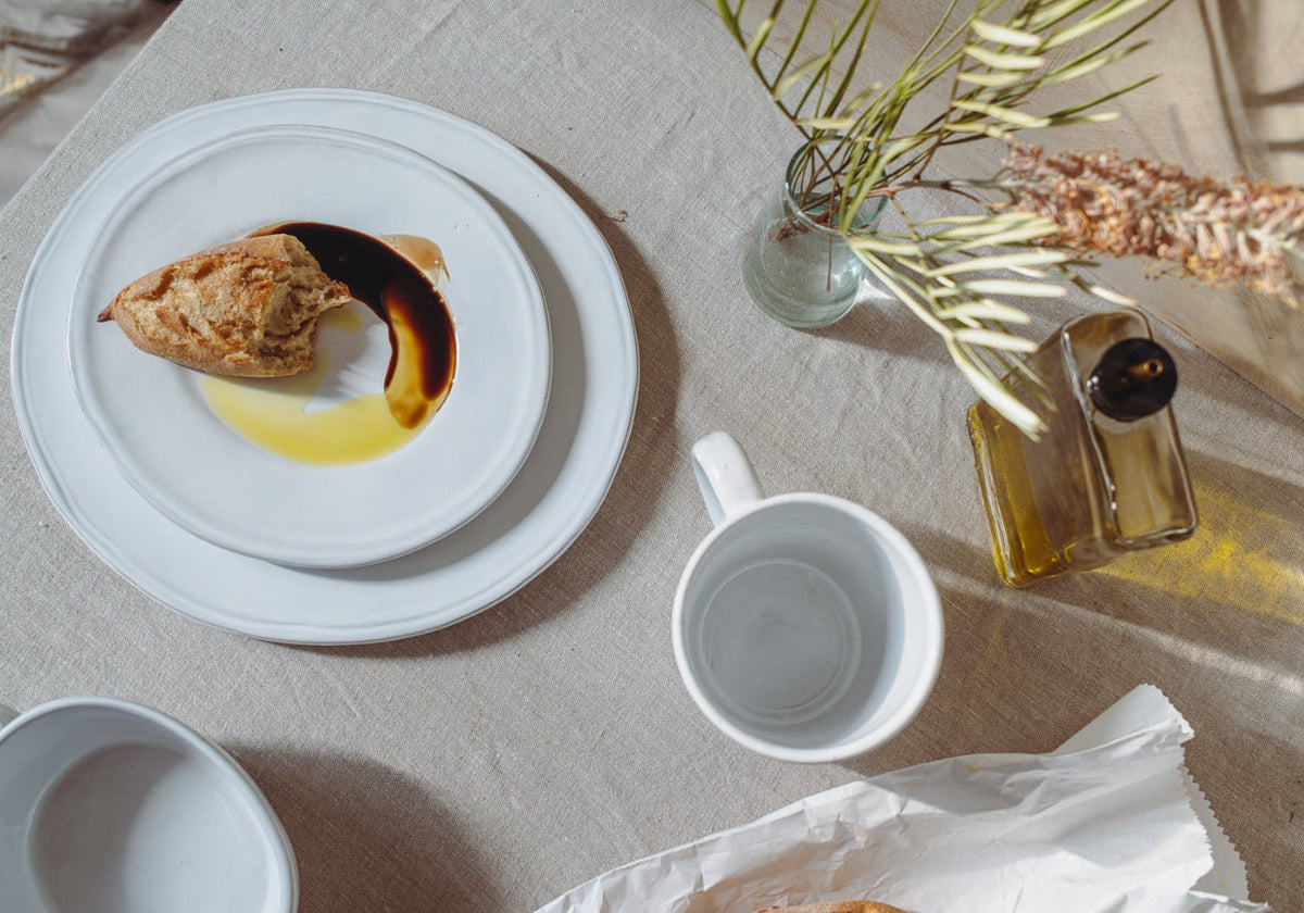 Oval Dinner Plates in Milk White - Set of 4