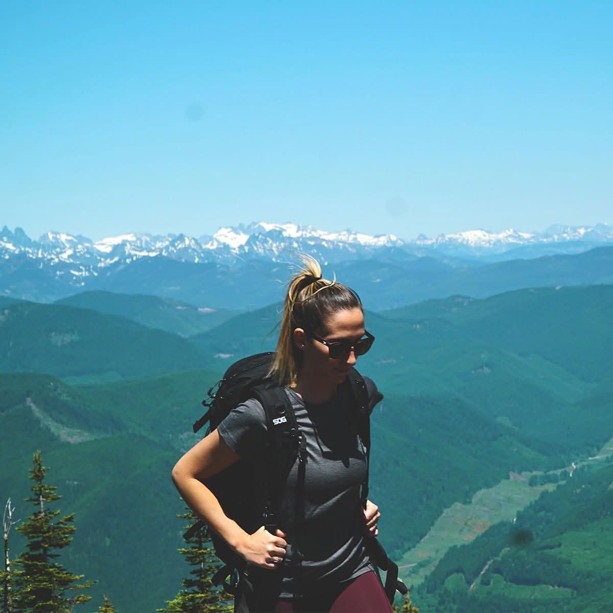 Lightweight Women's T-Shirt Crew Top - 100% Merino Wool - Osadia Concept Store