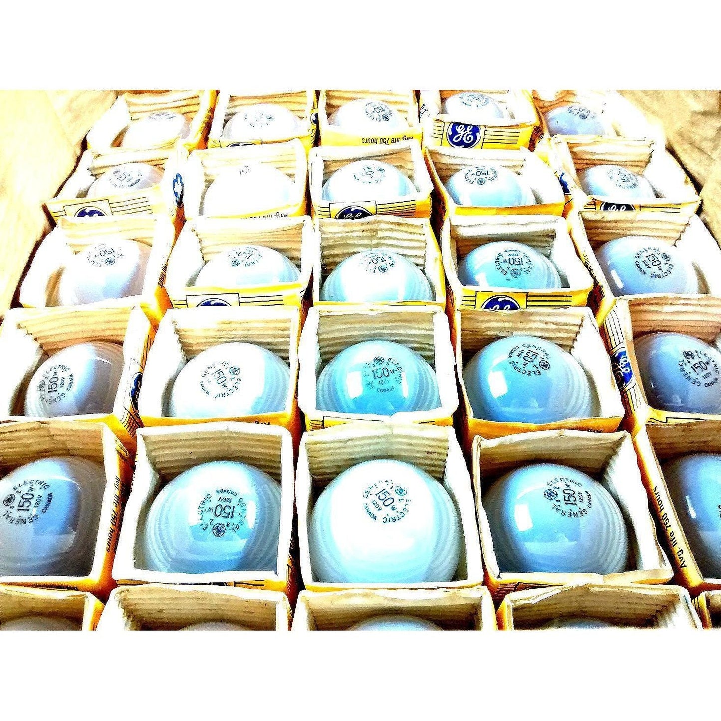 General Electric LOT OF 30 GE Lighting Soft White 150 Watt 2850 Lumens