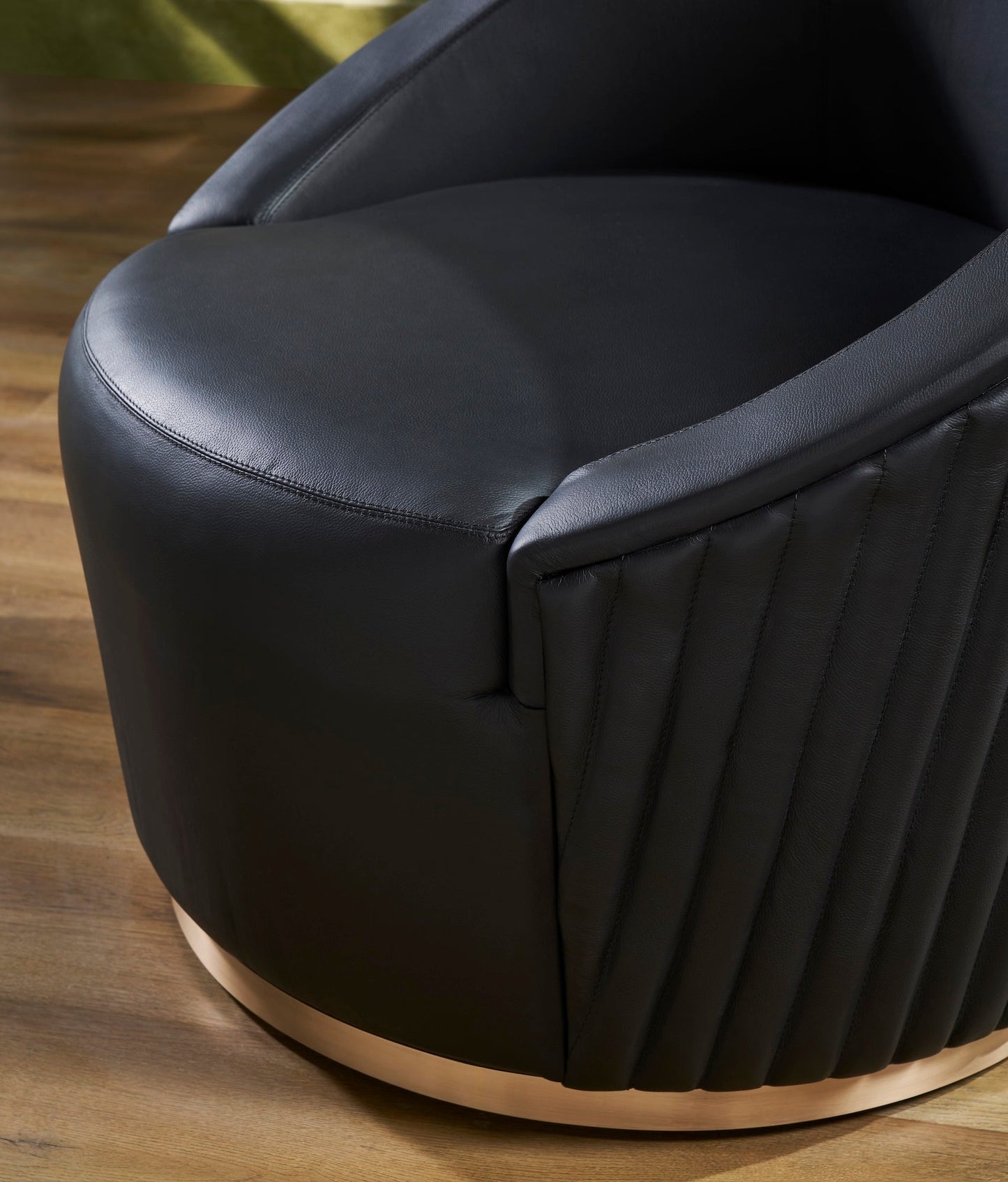 Dawson Leather Swivel Chair