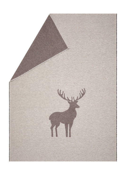 LUCA throw "centered deer"