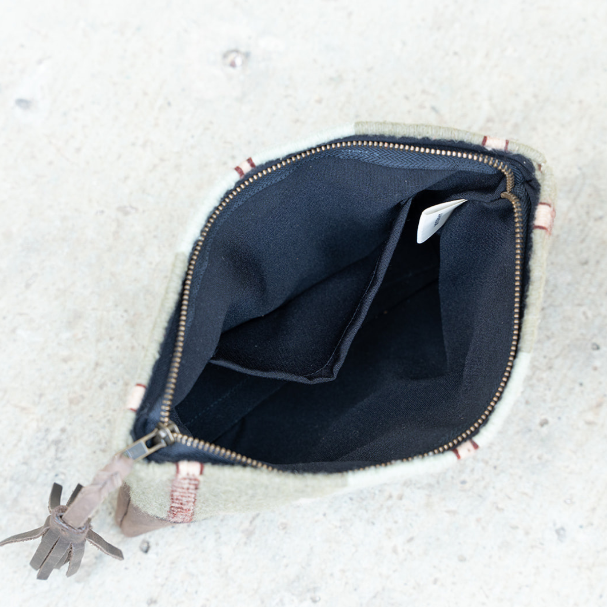 Hoja Nueva Clutch