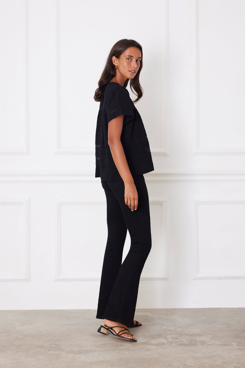 Dawn Tee in Black - Osadia Concept Store