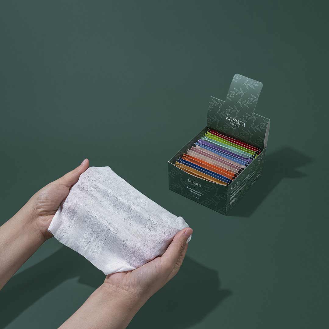 25 Scented wipes mix box