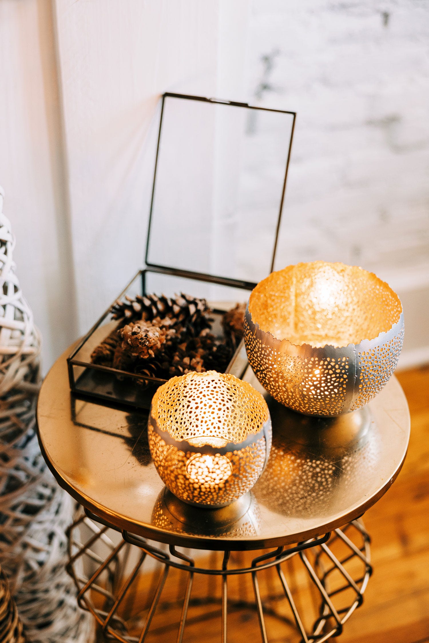 Antiqued Brass Keepsake Box - Osadia Concept Store