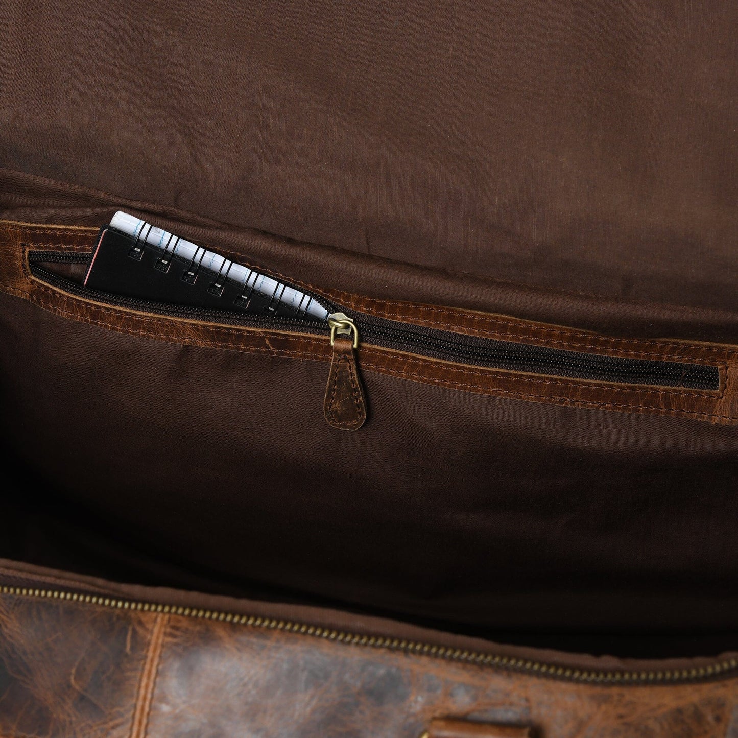 Cohen Buffalo Weekender Duffle - Osadia Concept Store