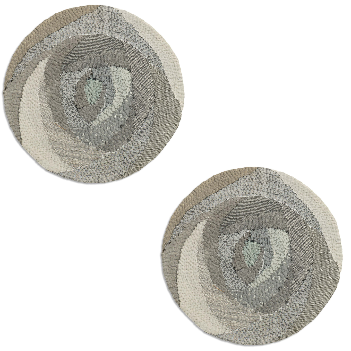 S/2 Grey Mist Fray Patch Rose Placemat