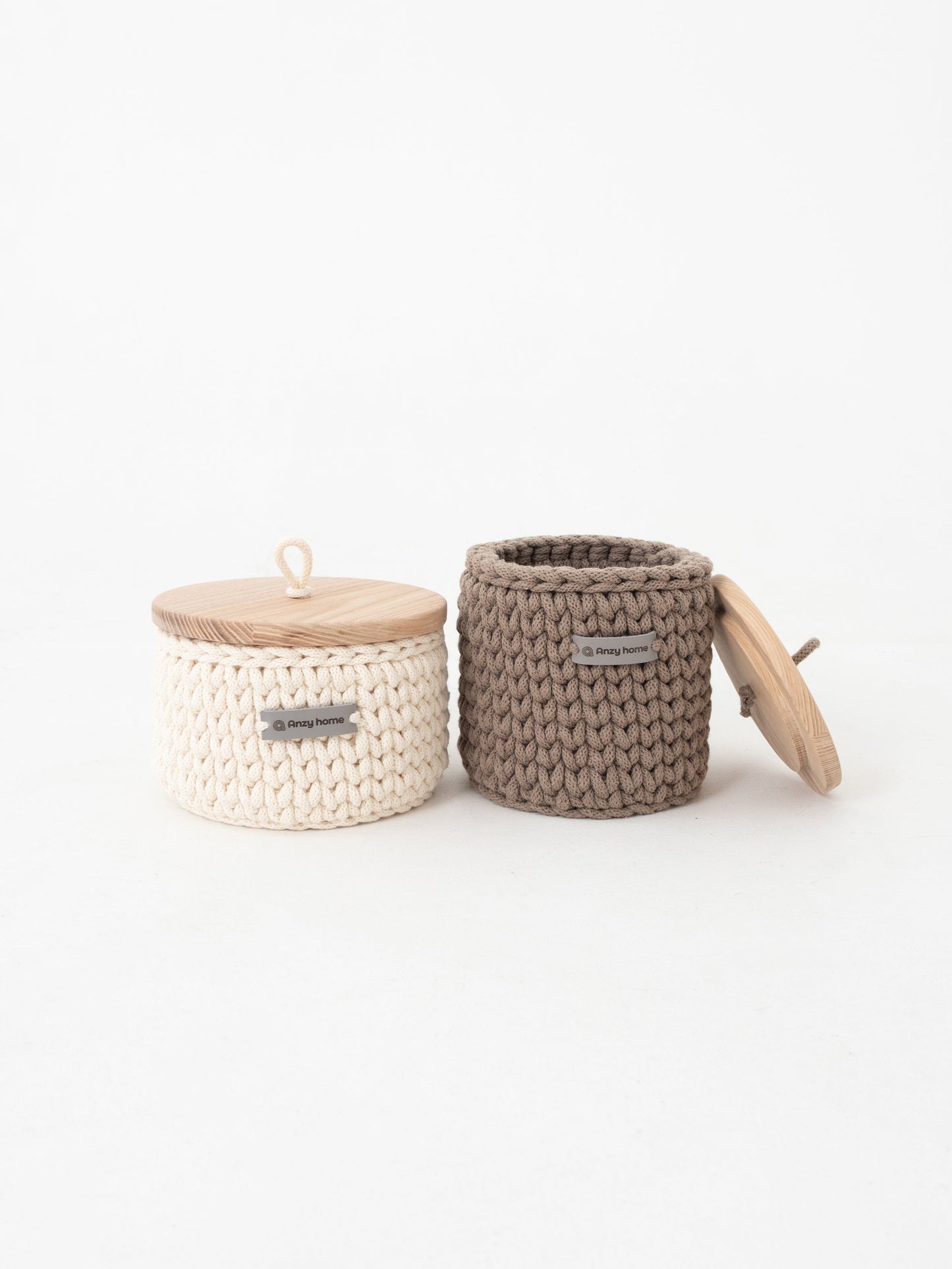 Round Storage Baskets w/ Wooden Lid