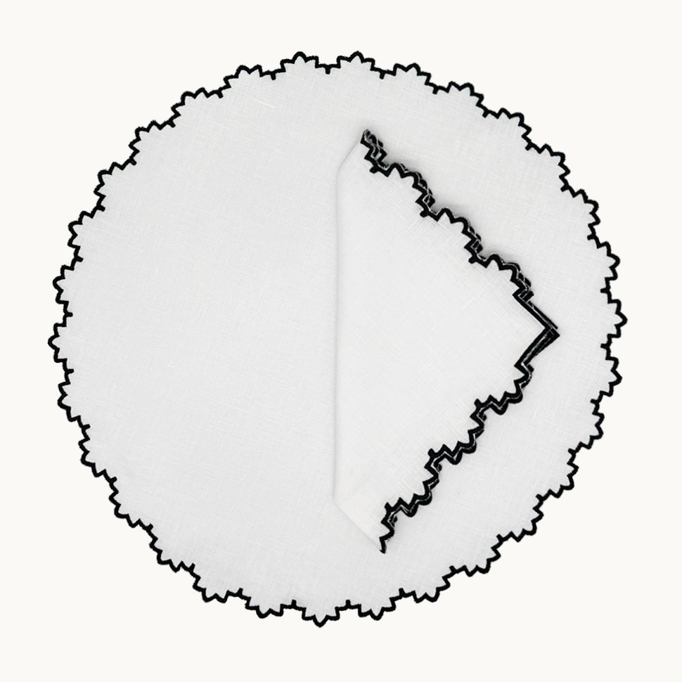 Gardenia black linen placemat (set of 4)