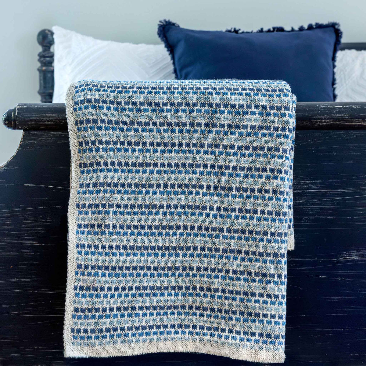 Block Lines - Cotton Sustainable Knit Geometric Throw Blanket
