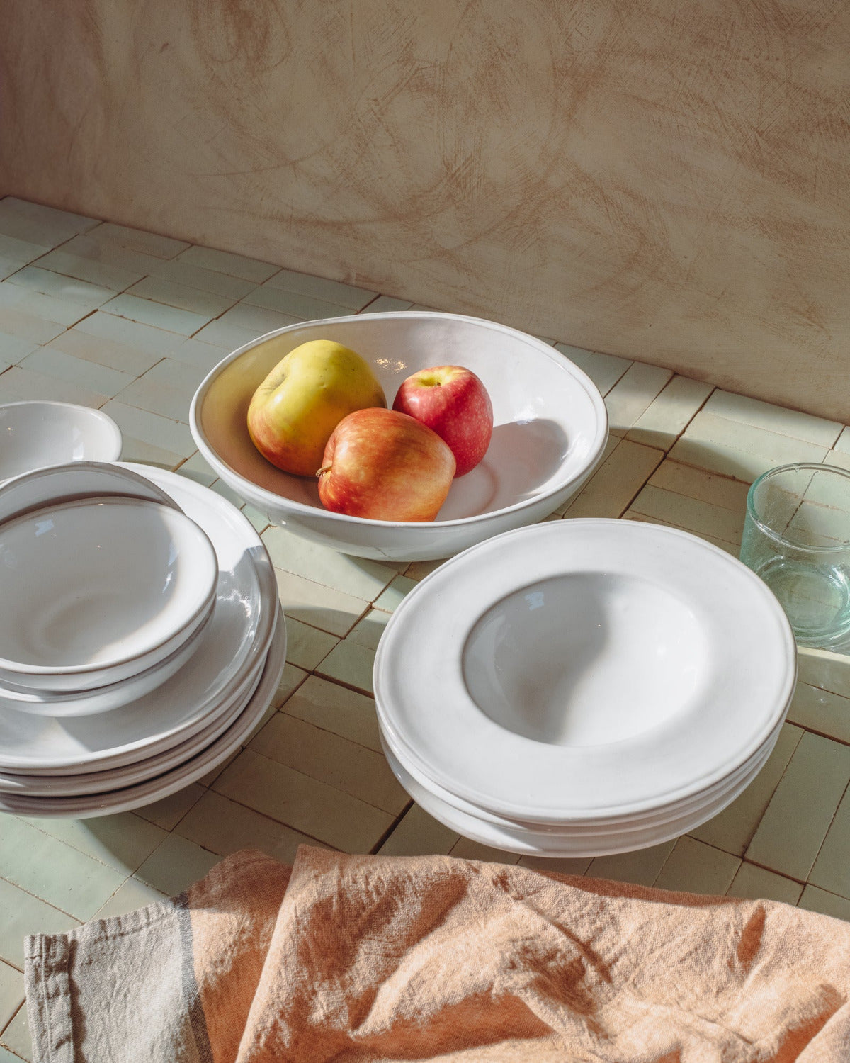 Milk White Ovals Bowl with Lip - Set of 4