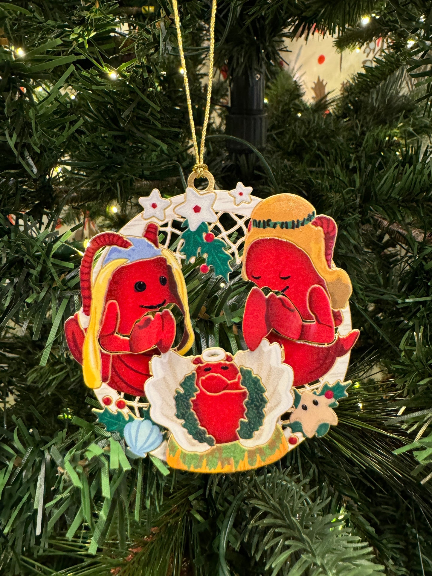 MARY, JOSEPH, AND BABY JESUS ORNAMENT (FAMILY)