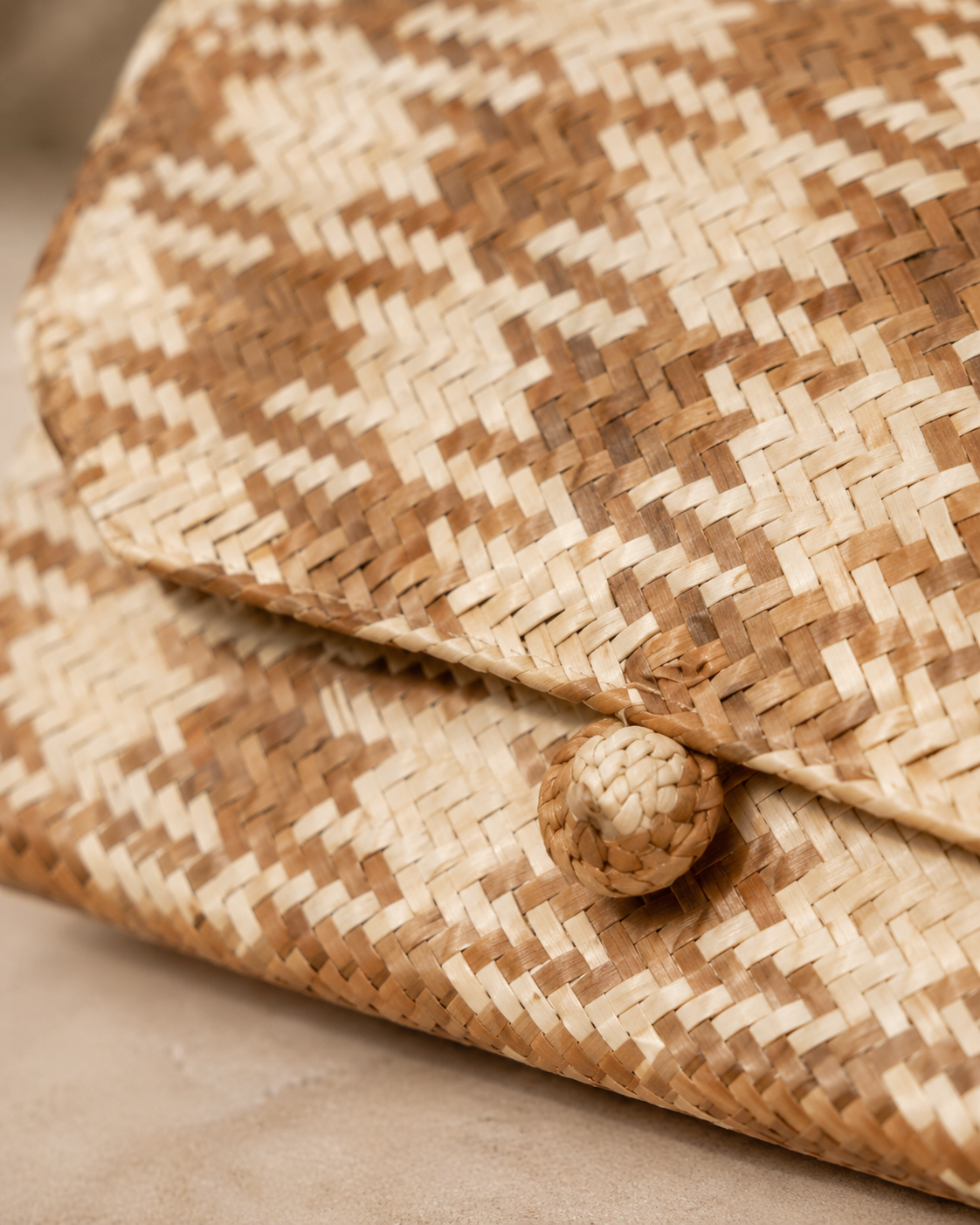 Plaid Rattan Clutch