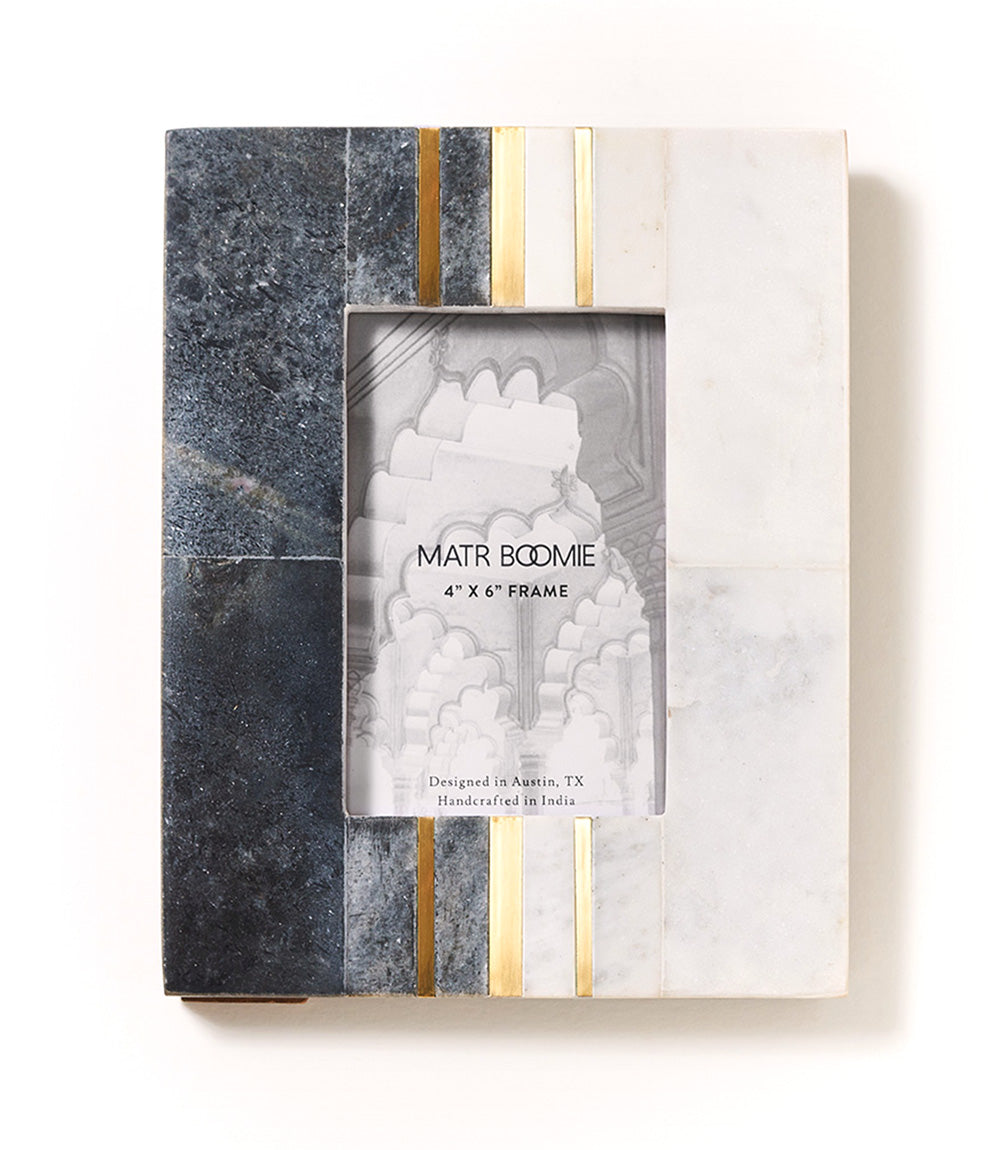 Sammita 4x6 Black & White Picture Frame - Hand Carved Marble - Osadia Concept Store