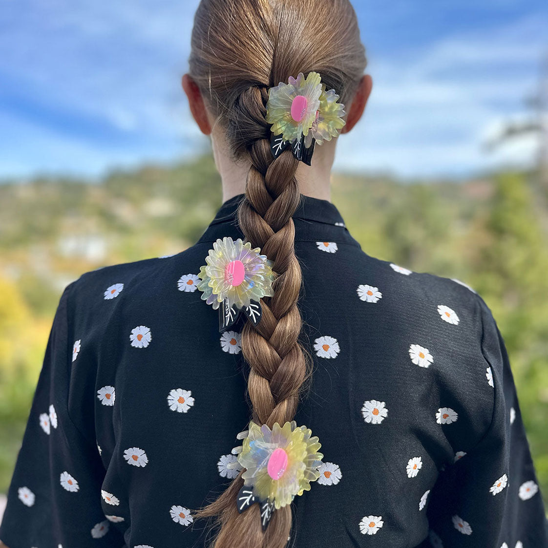 White Flower Hair Claw - Osadia Concept Store