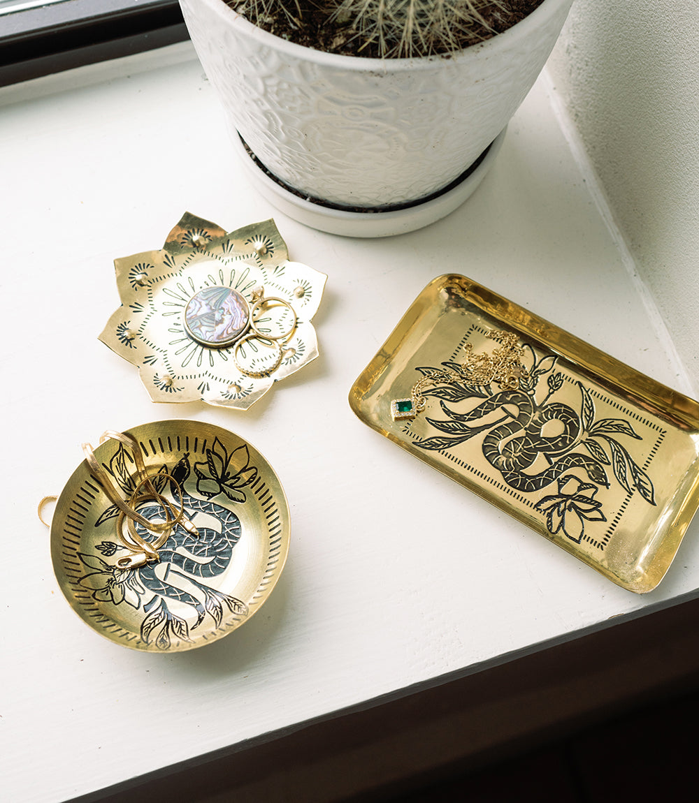 Saanp Snake Round Trinket Dish - Etched Brass - Osadia Concept Store