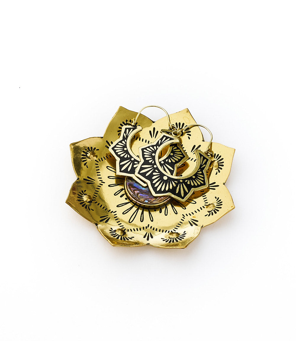 Kairavini Lotus Trinket Dish - Etched Brass, Abalone - Osadia Concept Store