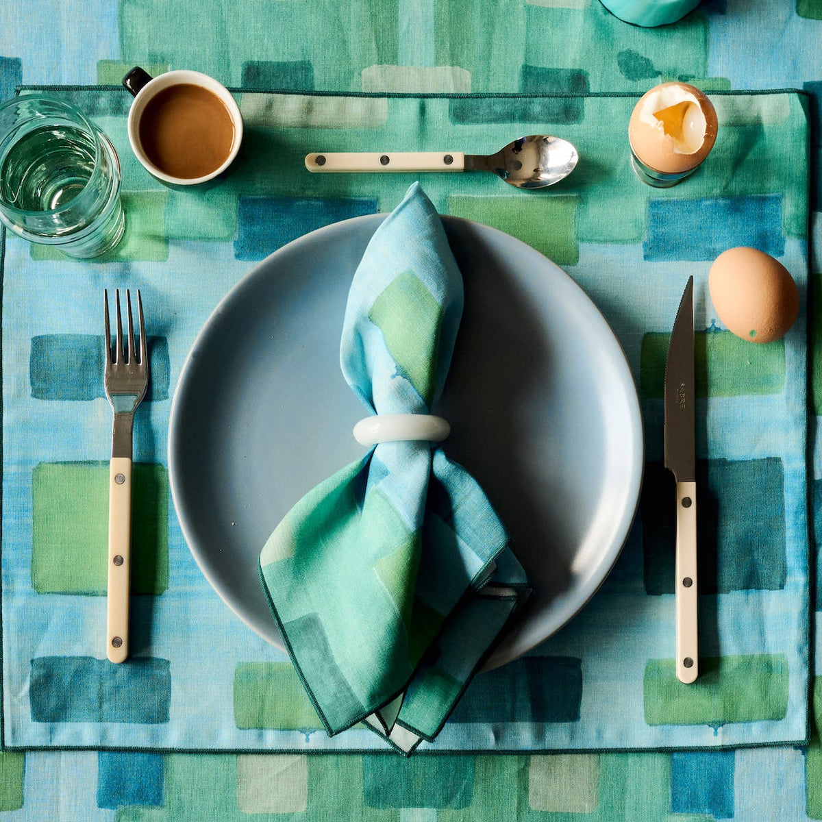 S/4 Blue Tapestry Placemat