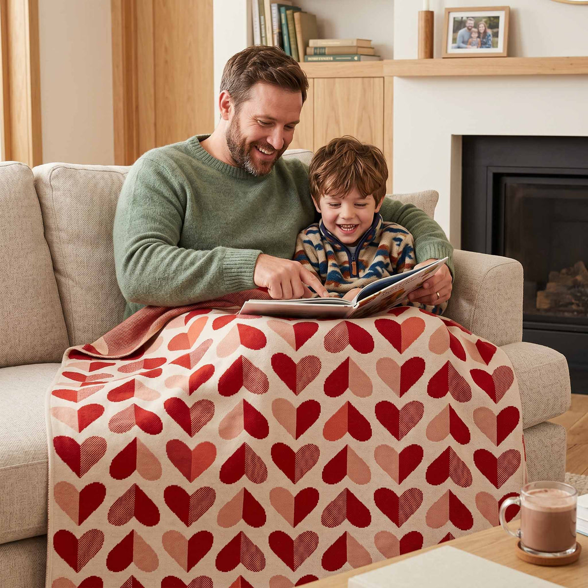 Mod Hearts - Cotton Sustainable Knit Throw Blanket