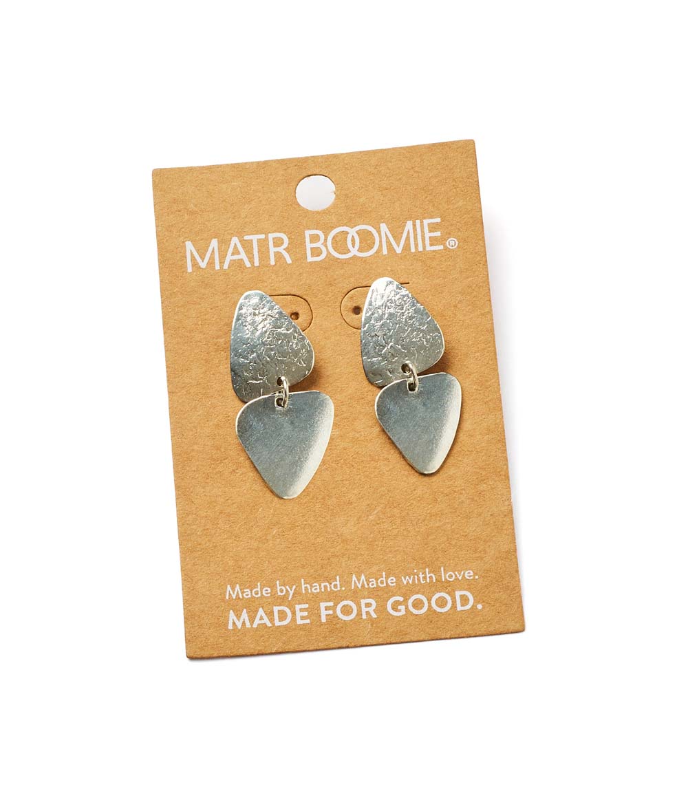 Iyla Geometric Textured Dangle Earring - Osadia Concept Store