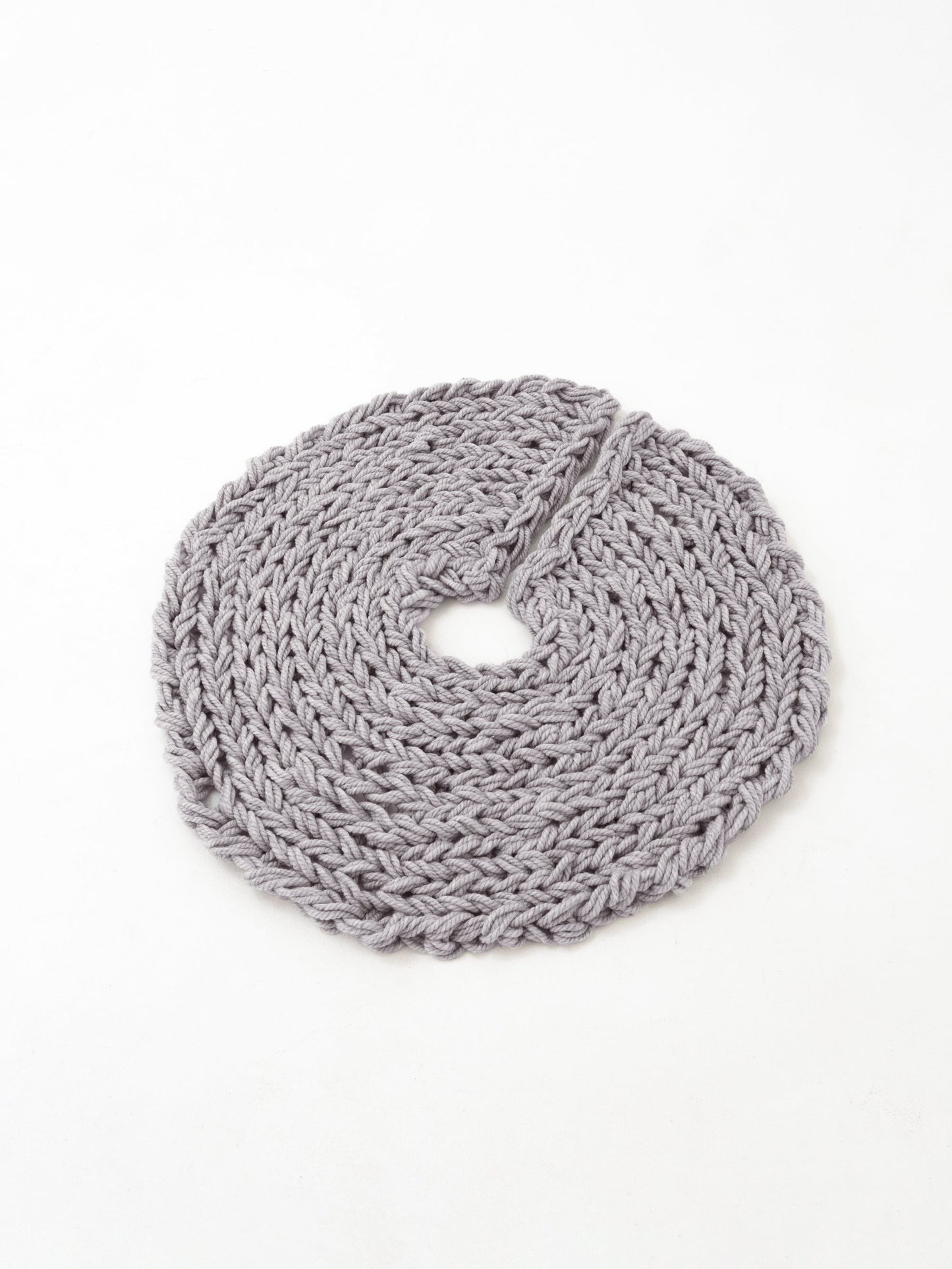 Pale Mauve Chunky-Knitted Christmas Tree Skirt