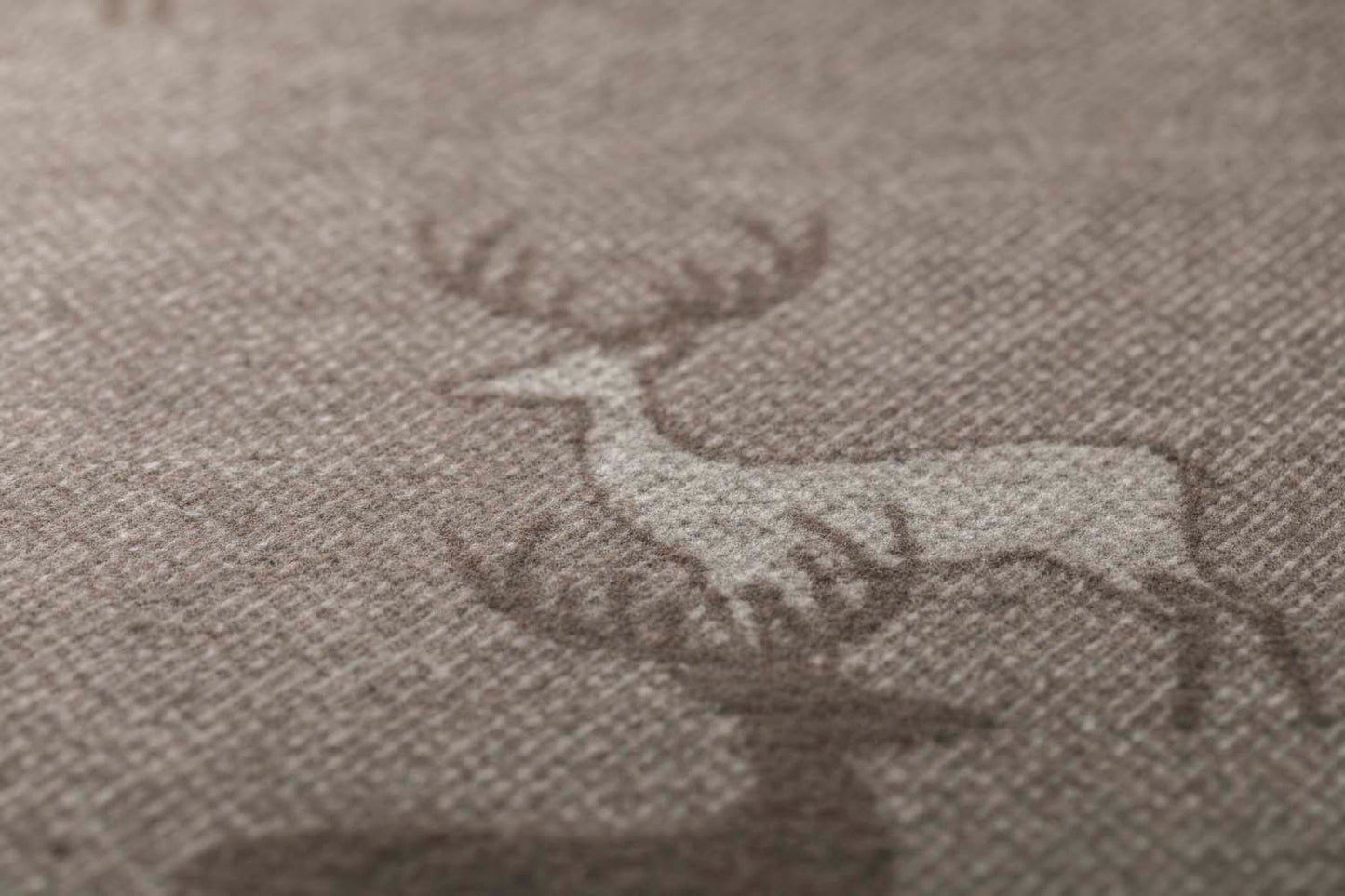 LUCA throw "pairs of stags"