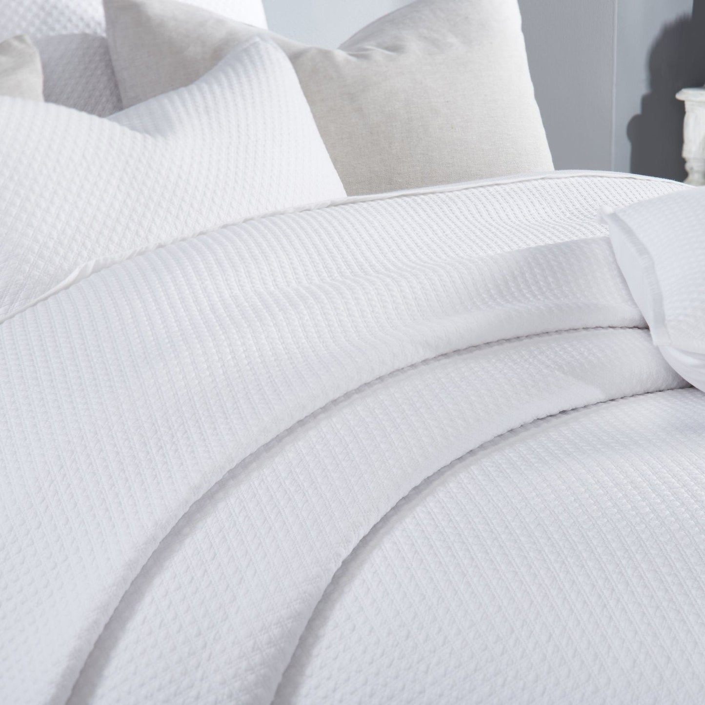 Velentina Diamond Quilted Sateen Coverlet
