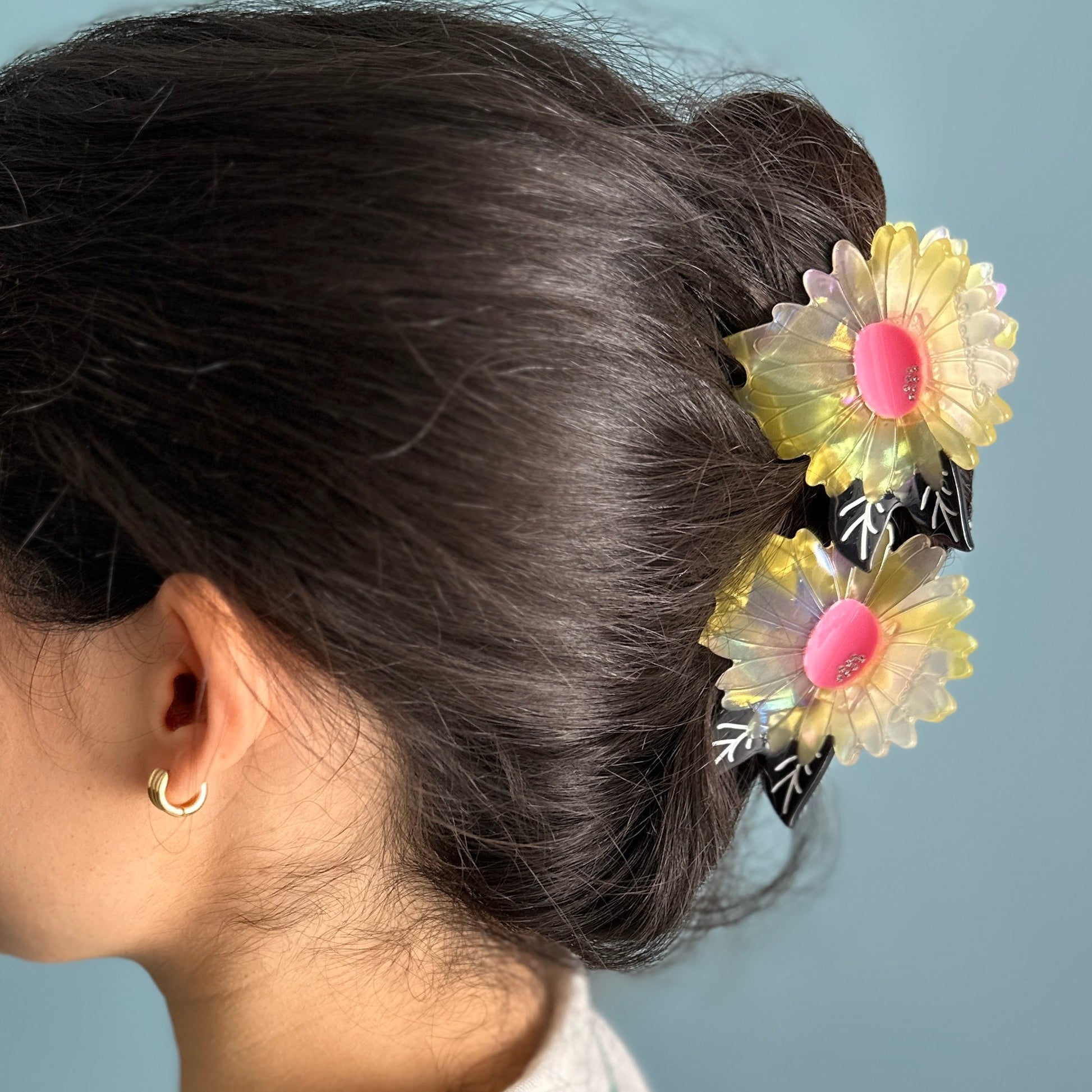 White Flower Hair Claw - Osadia Concept Store