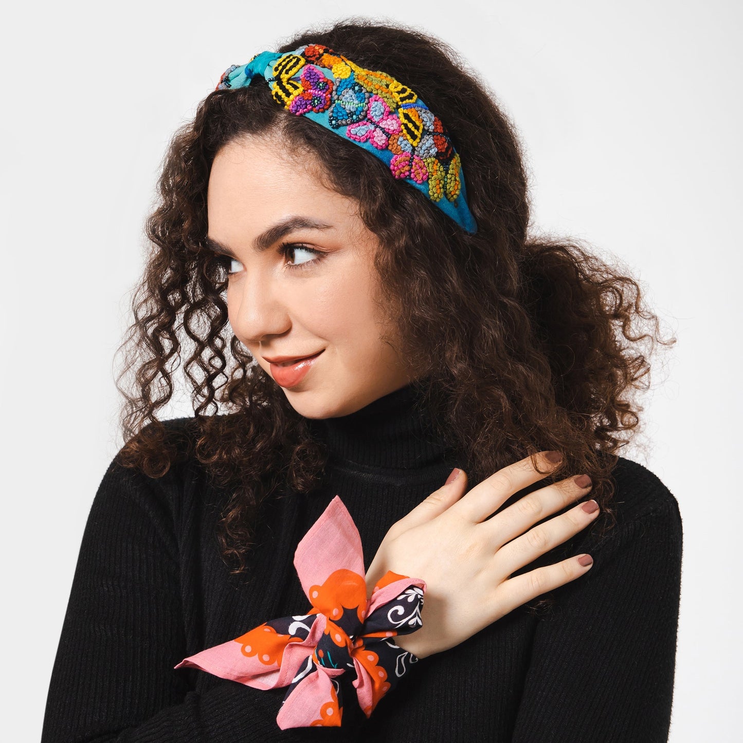 Butterfly Embroidered Headband - Osadia Concept Store