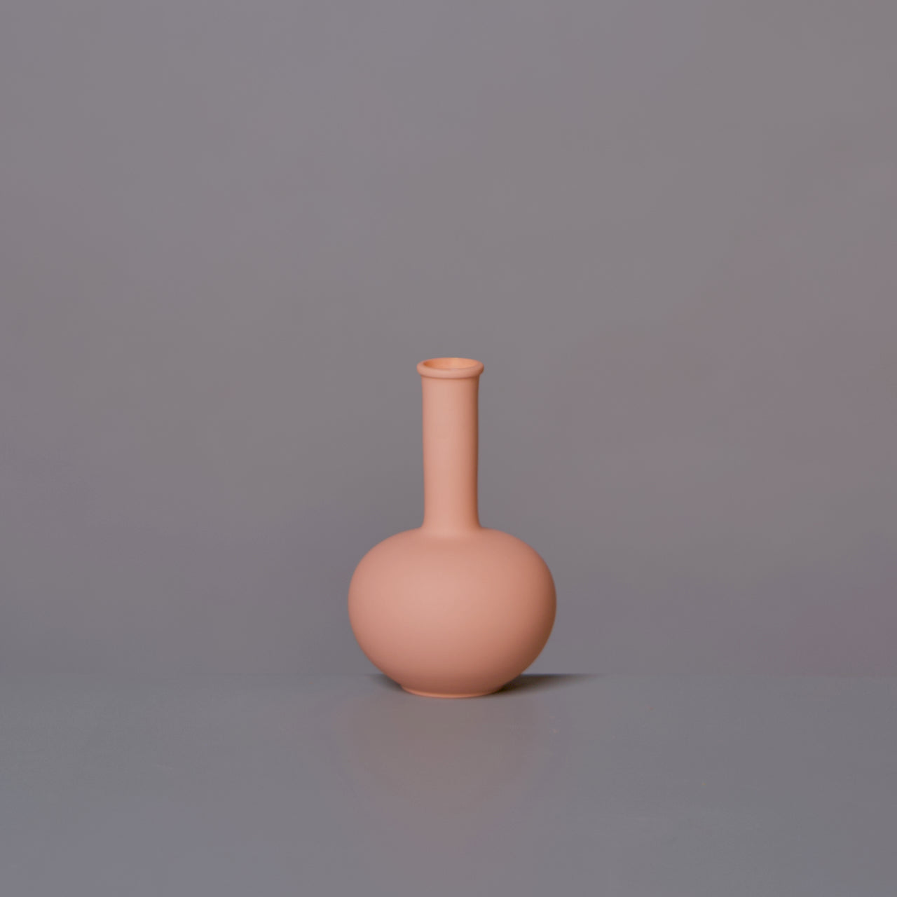 Matte Porcelain Mini Beauty Vase - Osadia Concept Store