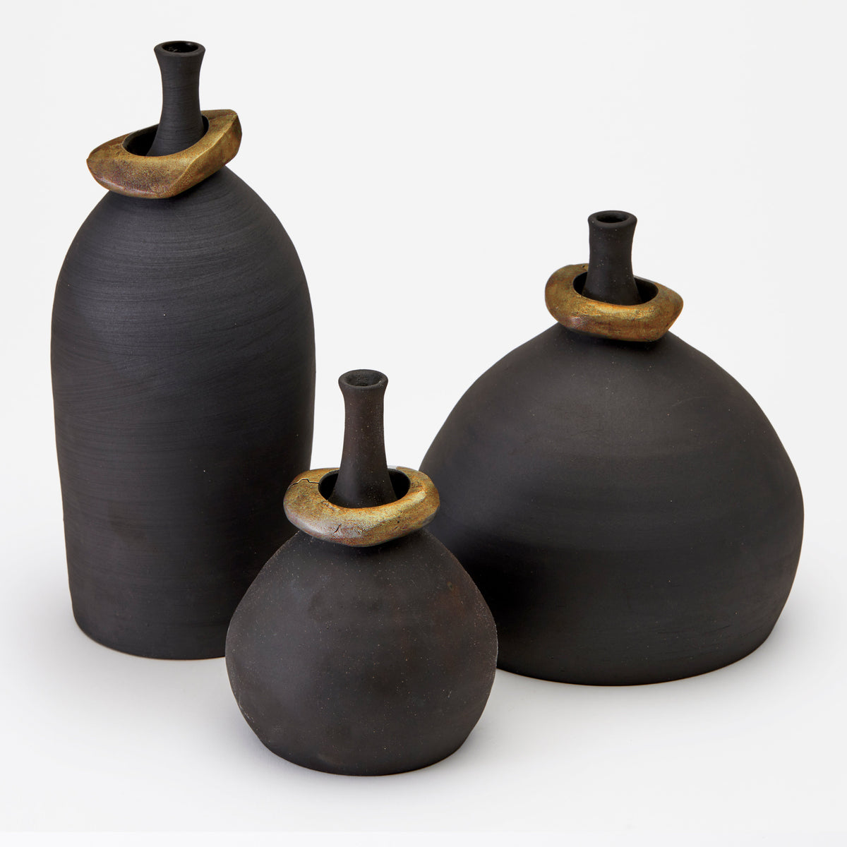 S/3 Mona Vessels