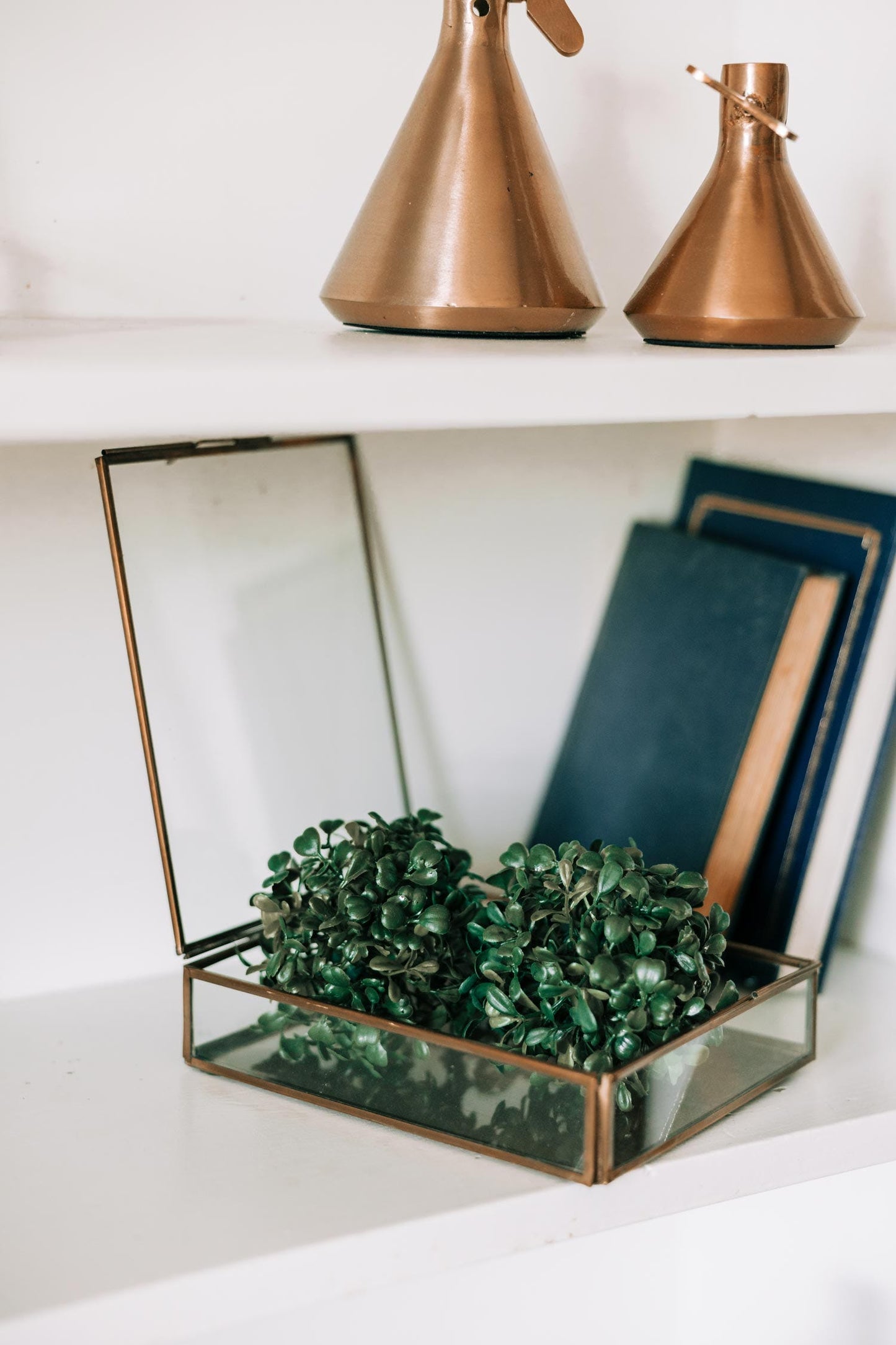Antiqued Brass Keepsake Box - Osadia Concept Store