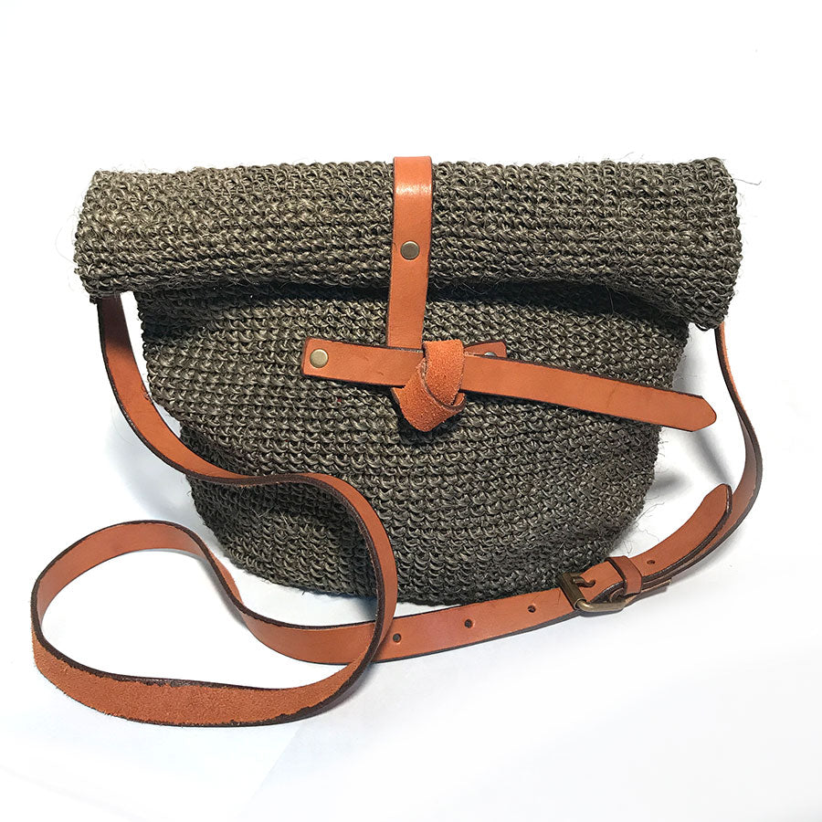 Carmen Woven Crossbody Bag | Sage Green