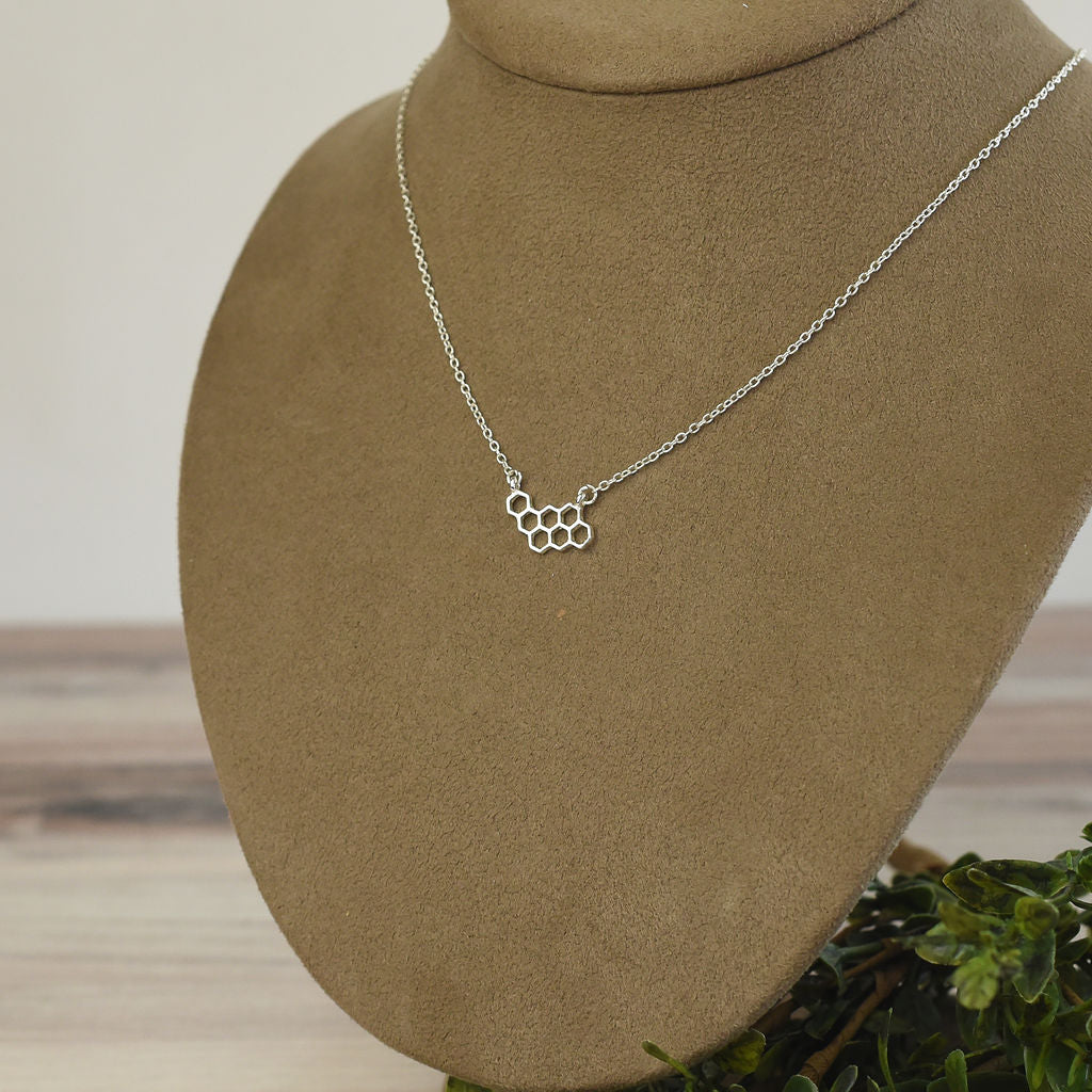 Honeycomb Pendant Necklace - Osadia Concept Store